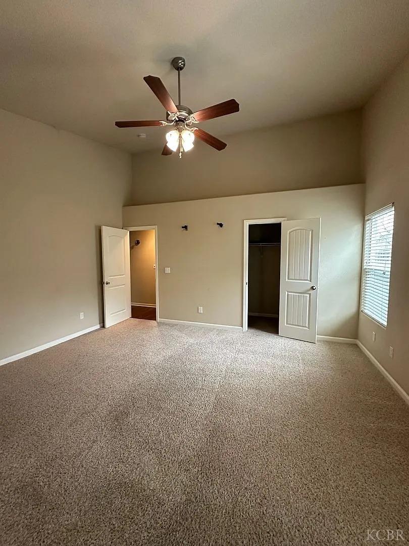 3107 W Oriole Ave, Visalia, CA 93291