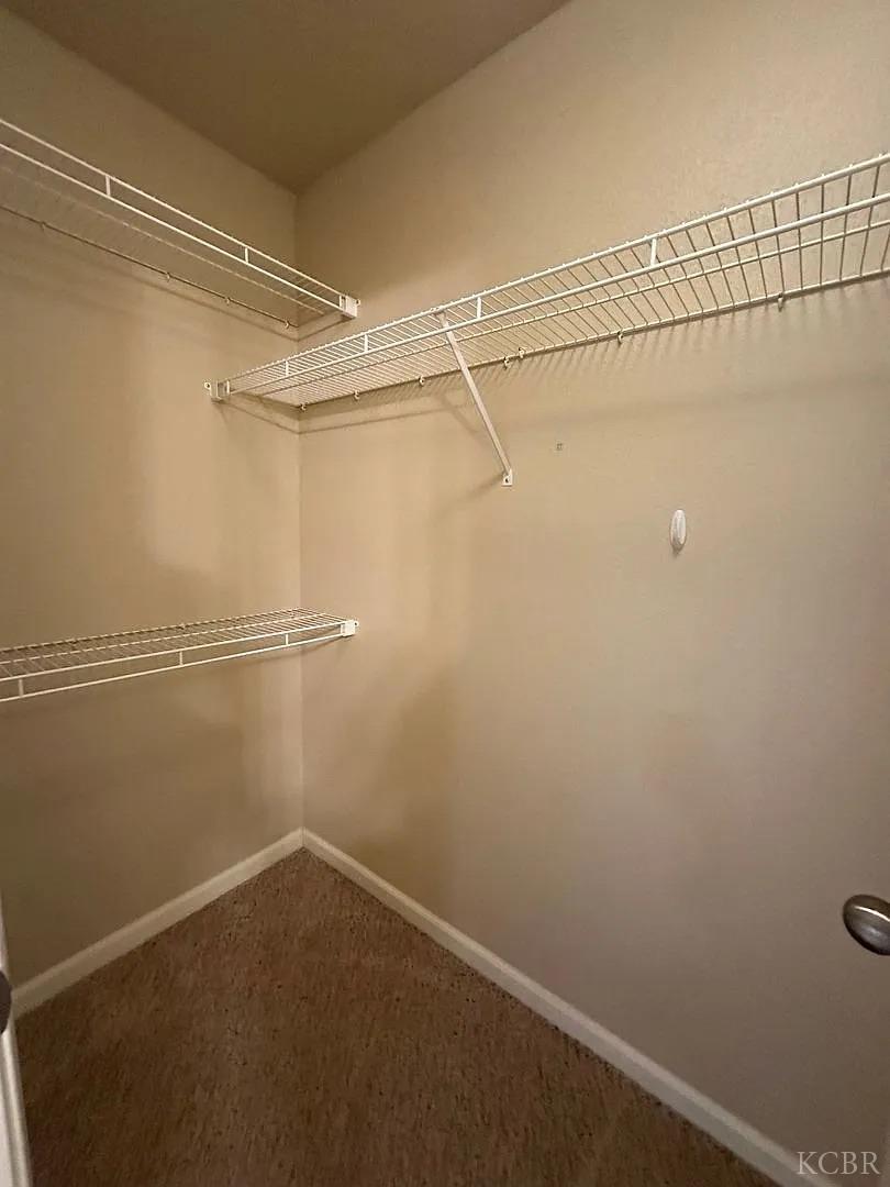 3107 W Oriole Ave, Visalia, CA 93291