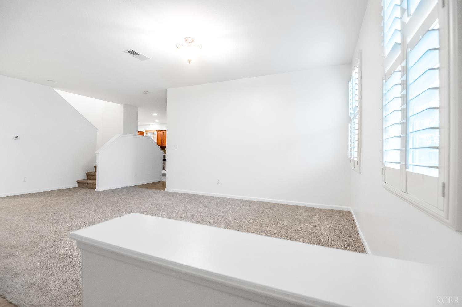 1942 N Sonoma Ct, Hanford, CA 93230