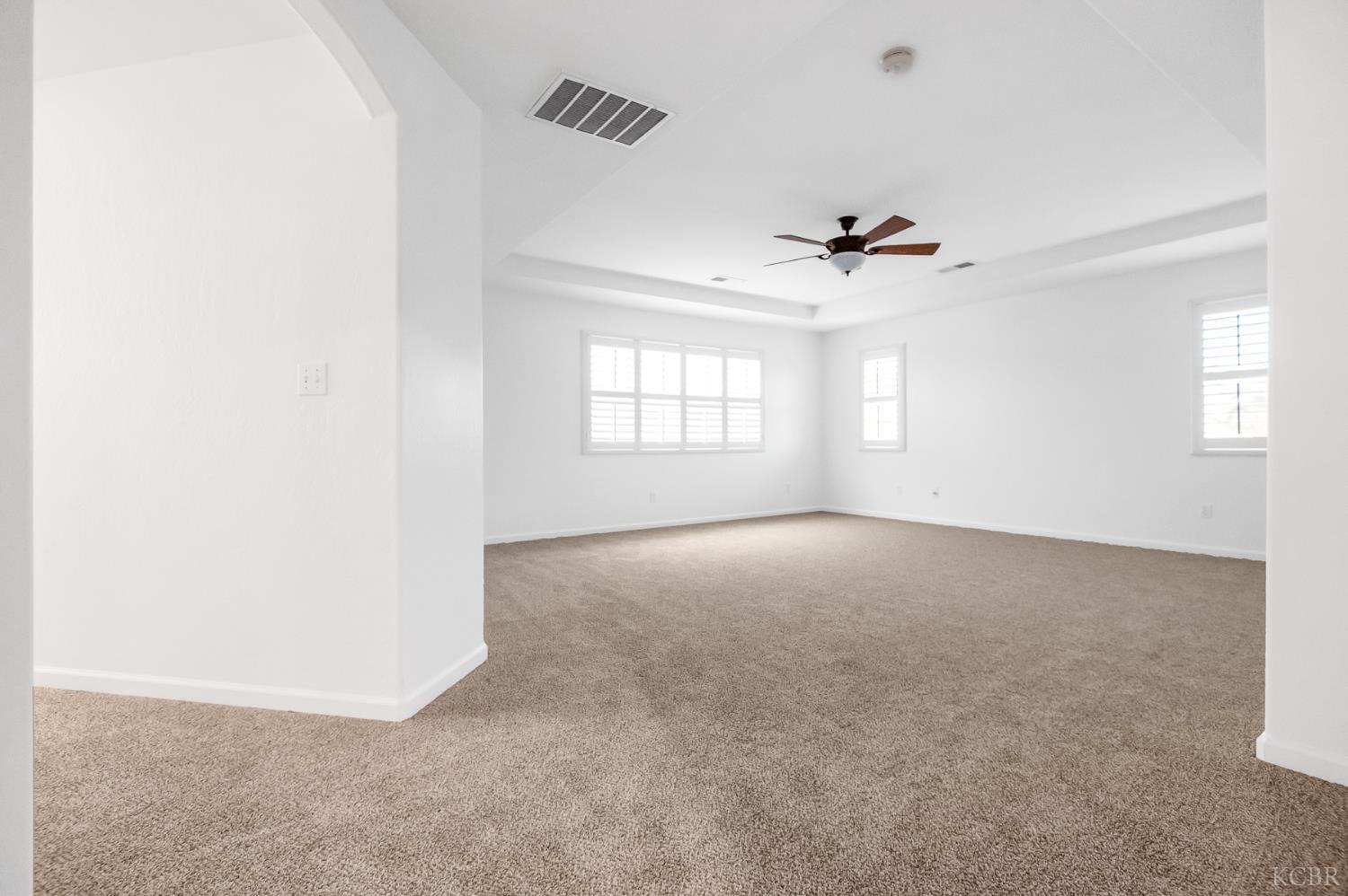 1942 N Sonoma Ct, Hanford, CA 93230