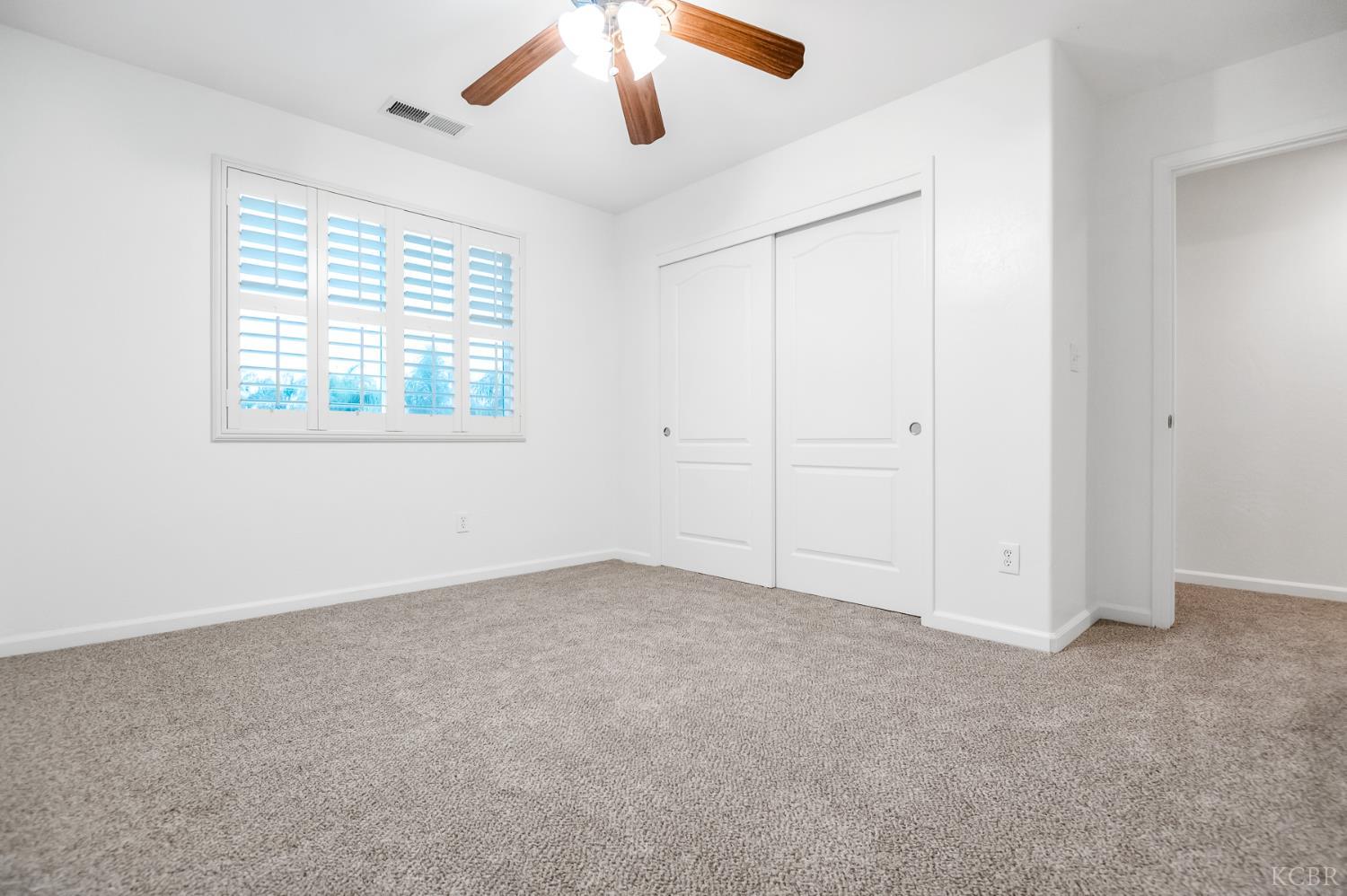 1942 N Sonoma Ct, Hanford, CA 93230