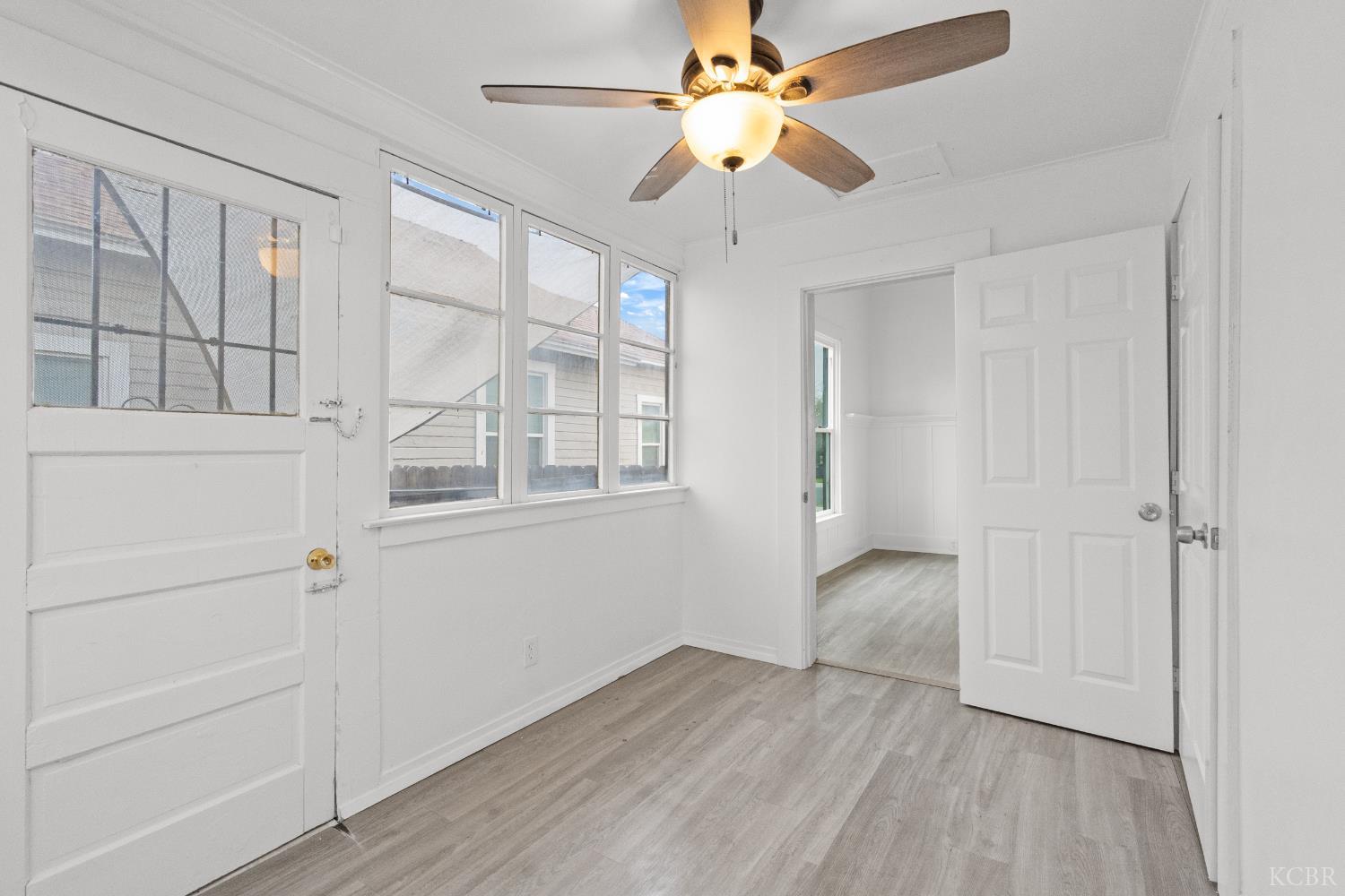 509 Kaweah St, Hanford, CA 93230