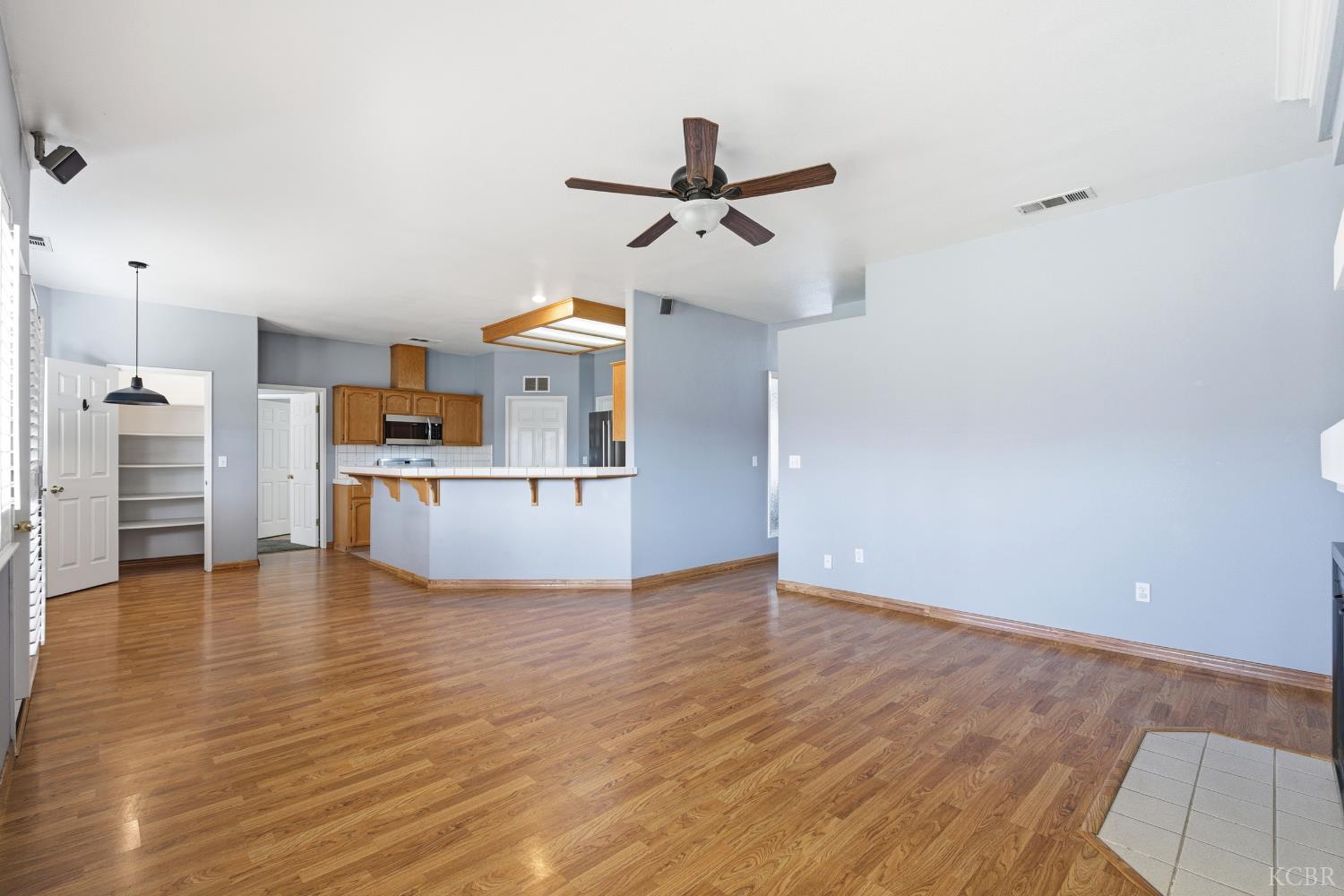 3178 Hickory Ct, Hanford, CA 93230