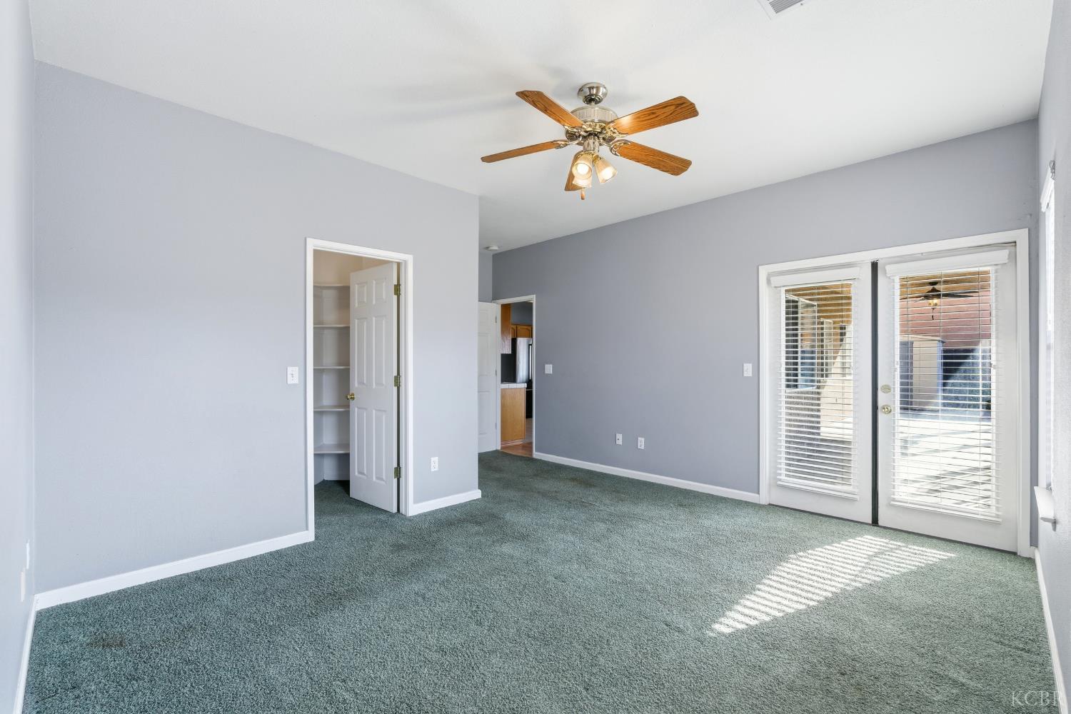 3178 Hickory Ct, Hanford, CA 93230