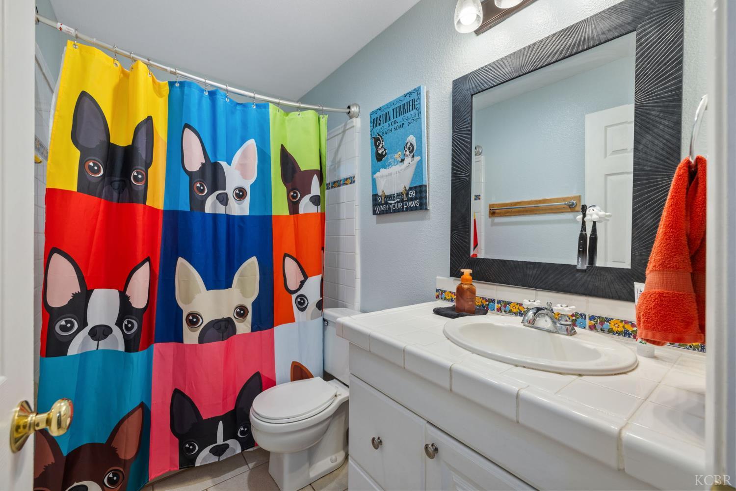 776 Cedar Lane, Lemoore, CA 93245