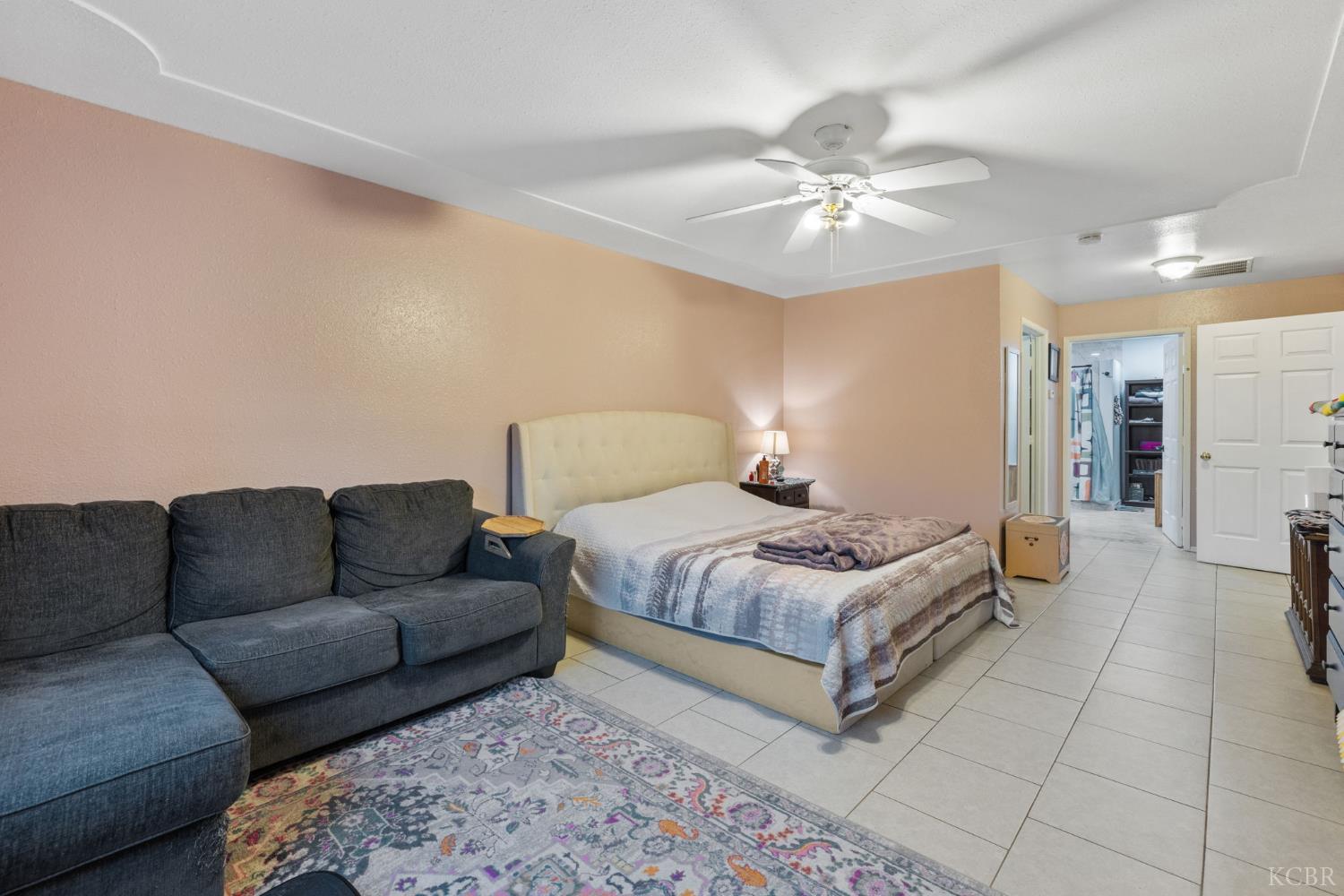 776 Cedar Lane, Lemoore, CA 93245