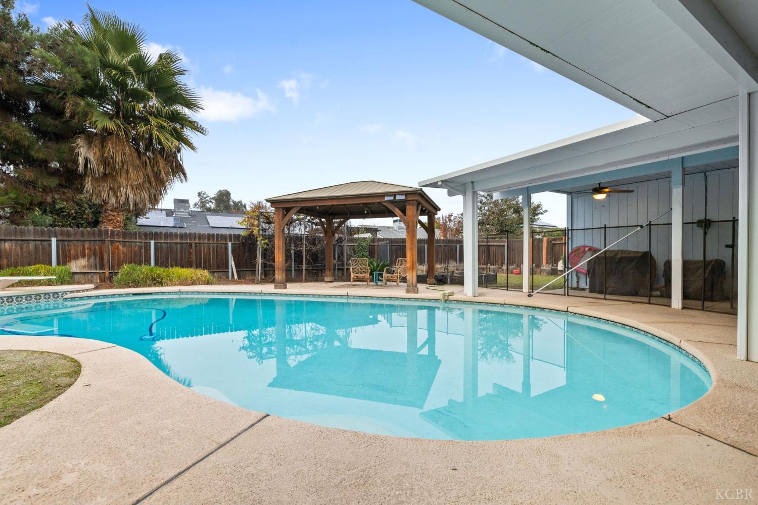 776 Cedar Lane, Lemoore, CA 93245