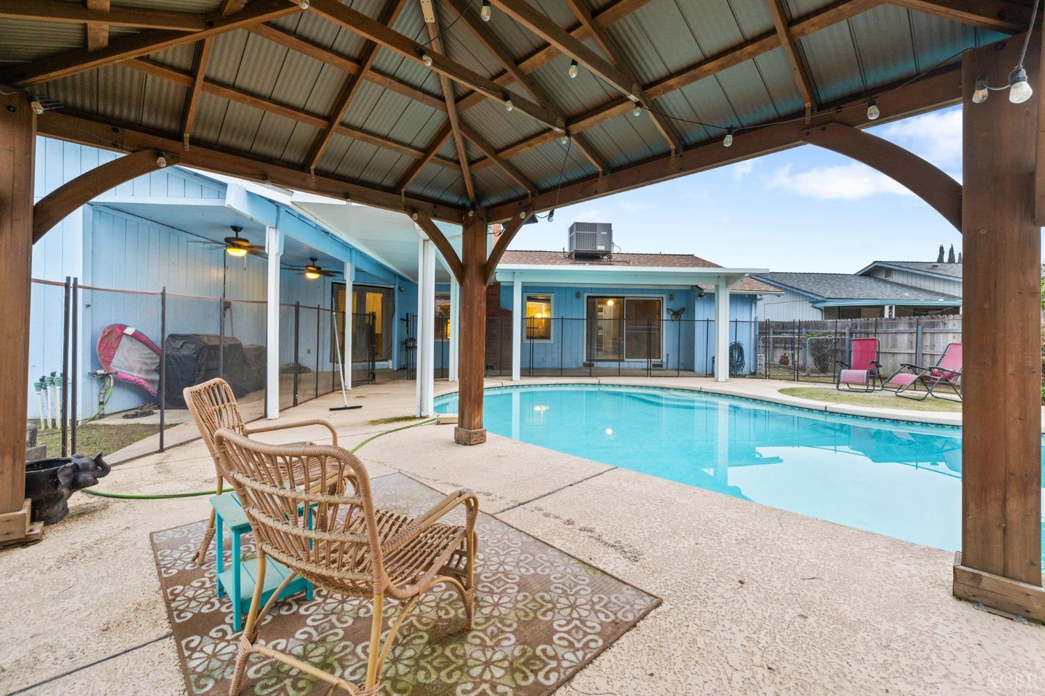 776 Cedar Lane, Lemoore, CA 93245