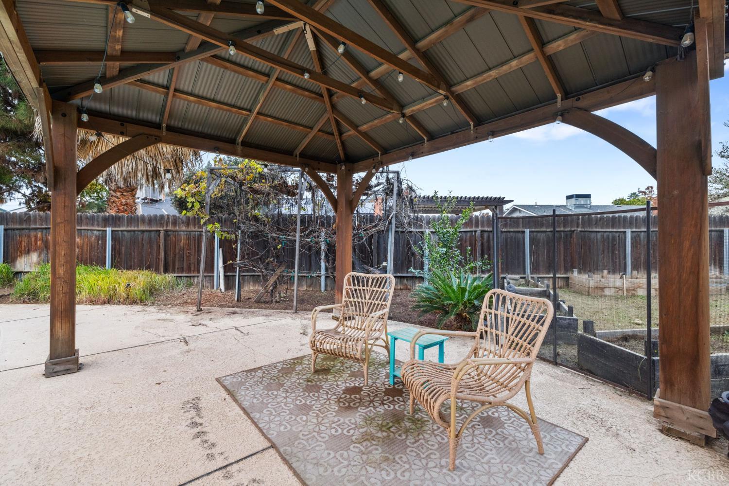 776 Cedar Lane, Lemoore, CA 93245