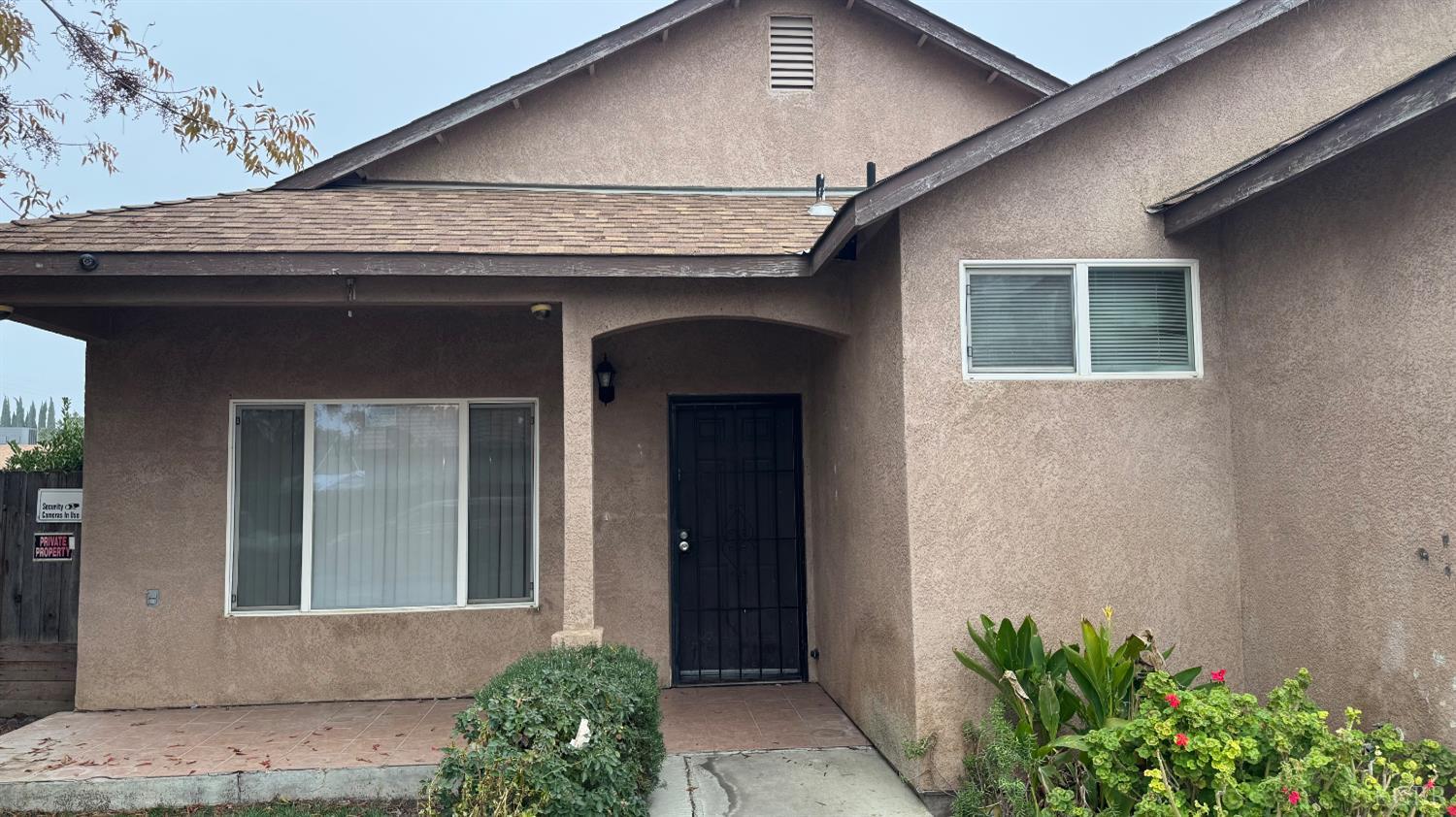 1210 Village Dr, Corcoran, CA 93212