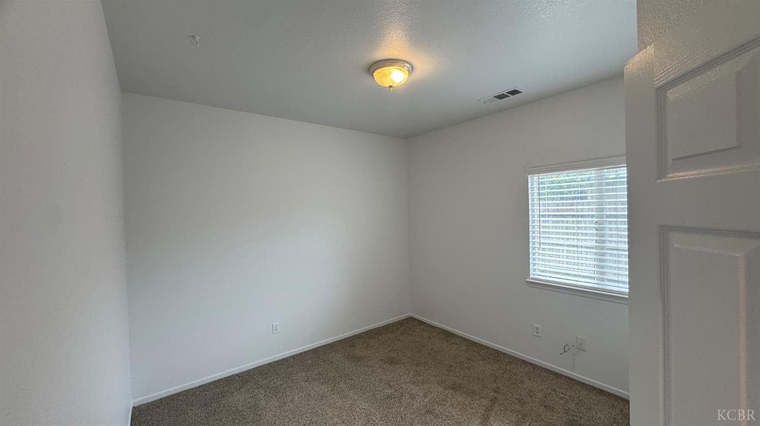 1210 Village Dr, Corcoran, CA 93212