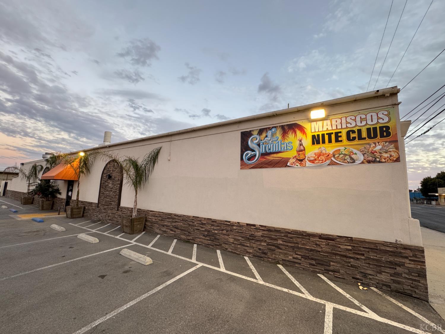 707 12th Ave, Delano, CA 93215