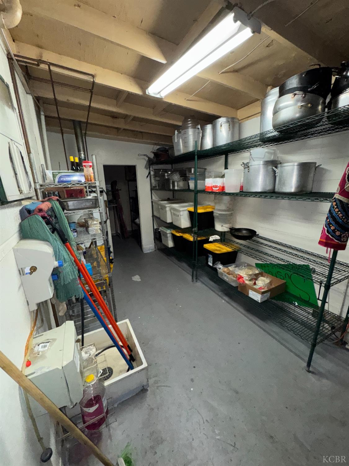 707 12th Ave, Delano, CA 93215