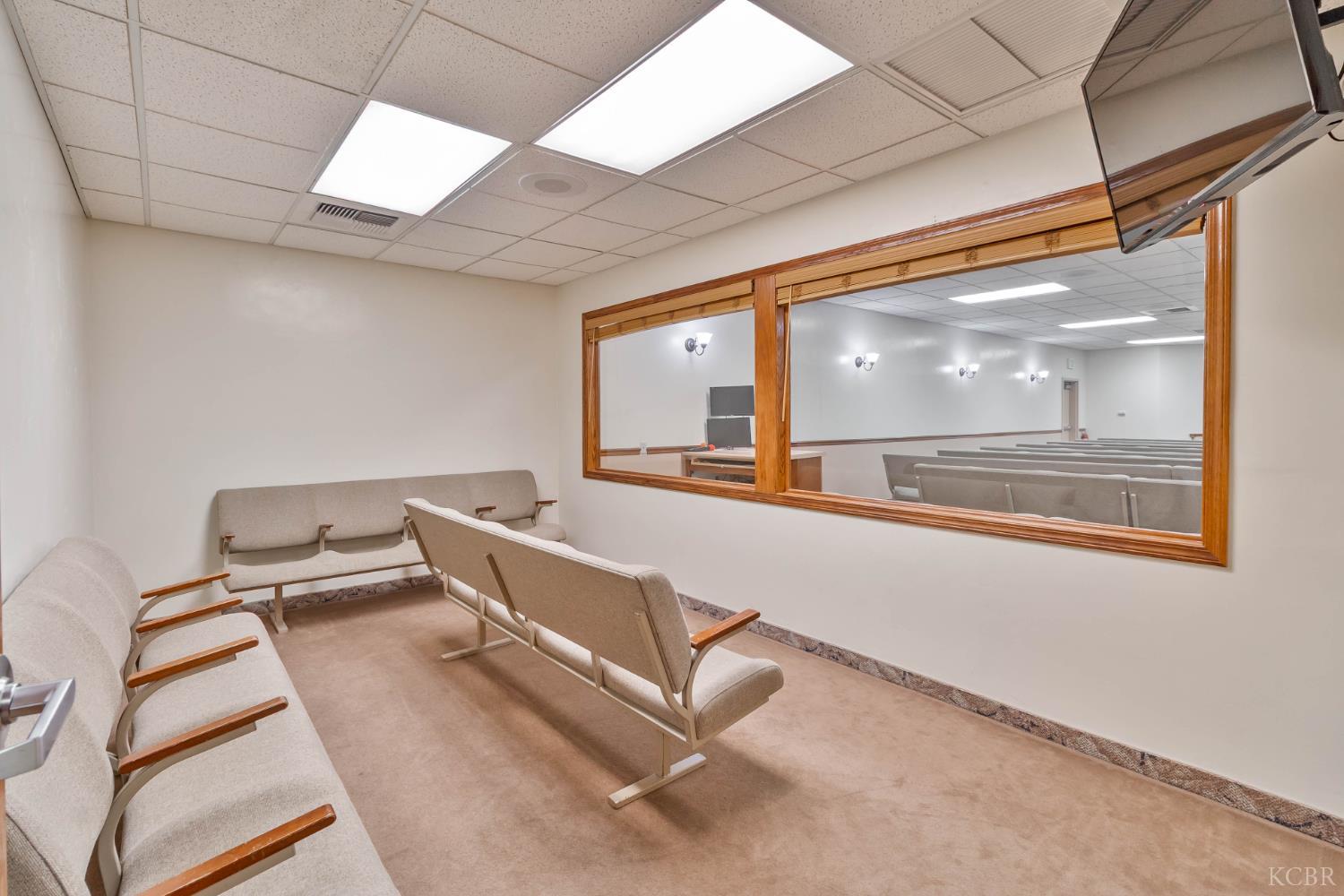 2730 W Kruger Ave, Riverdale, CA 93656