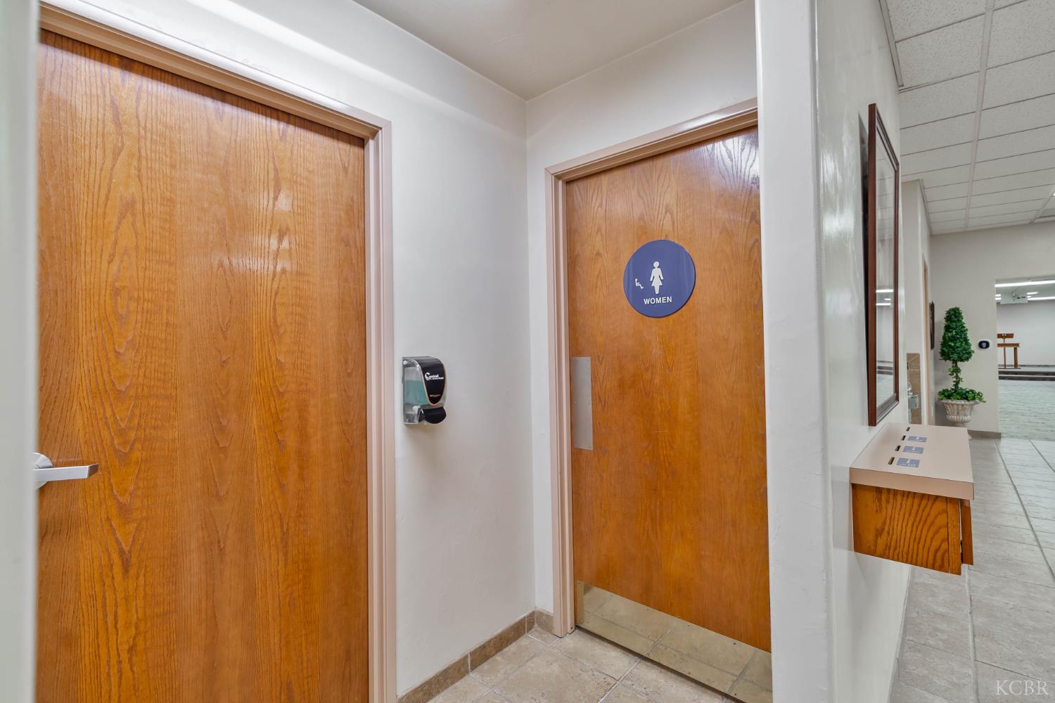 2730 W Kruger Ave, Riverdale, CA 93656