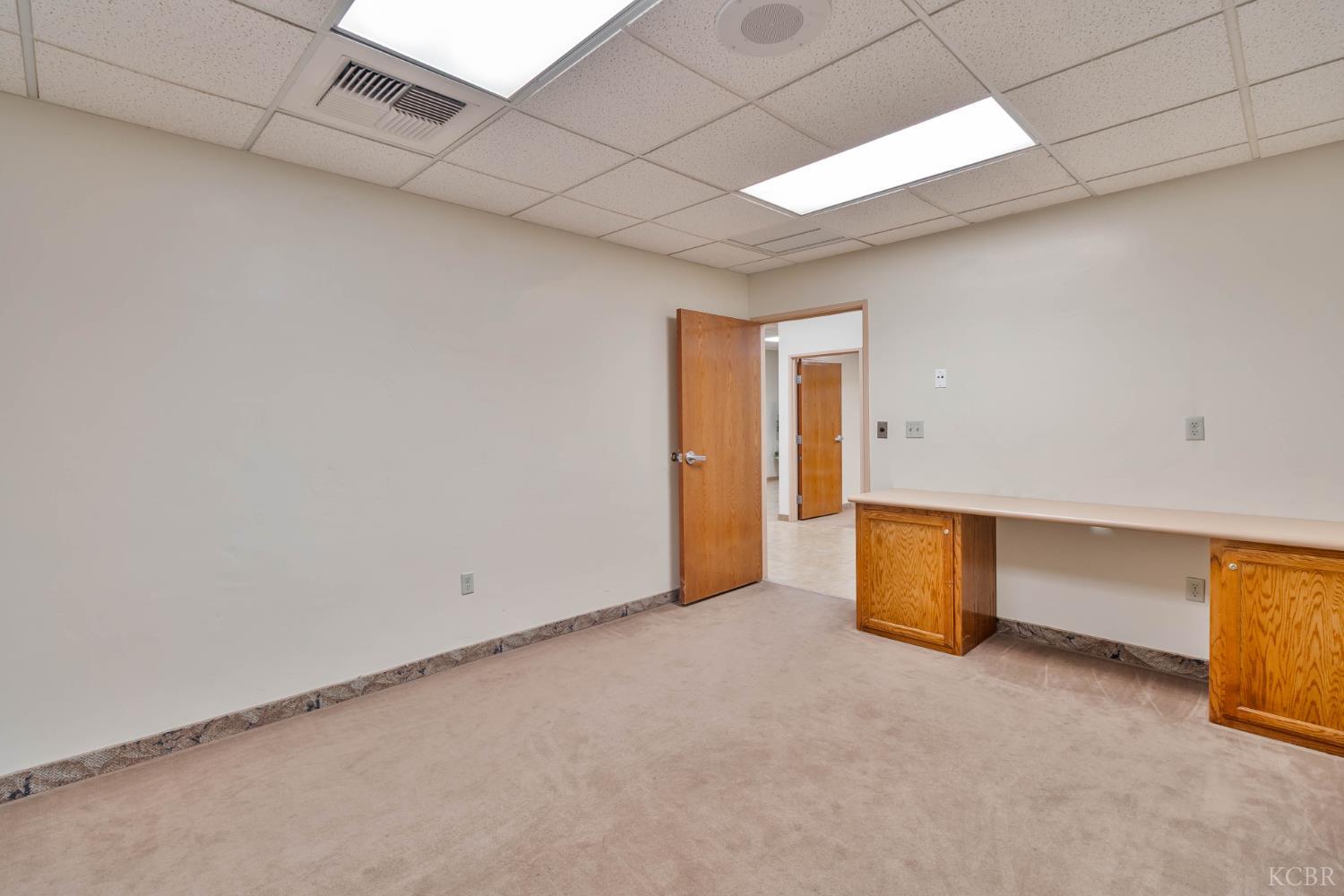 2730 W Kruger Ave, Riverdale, CA 93656