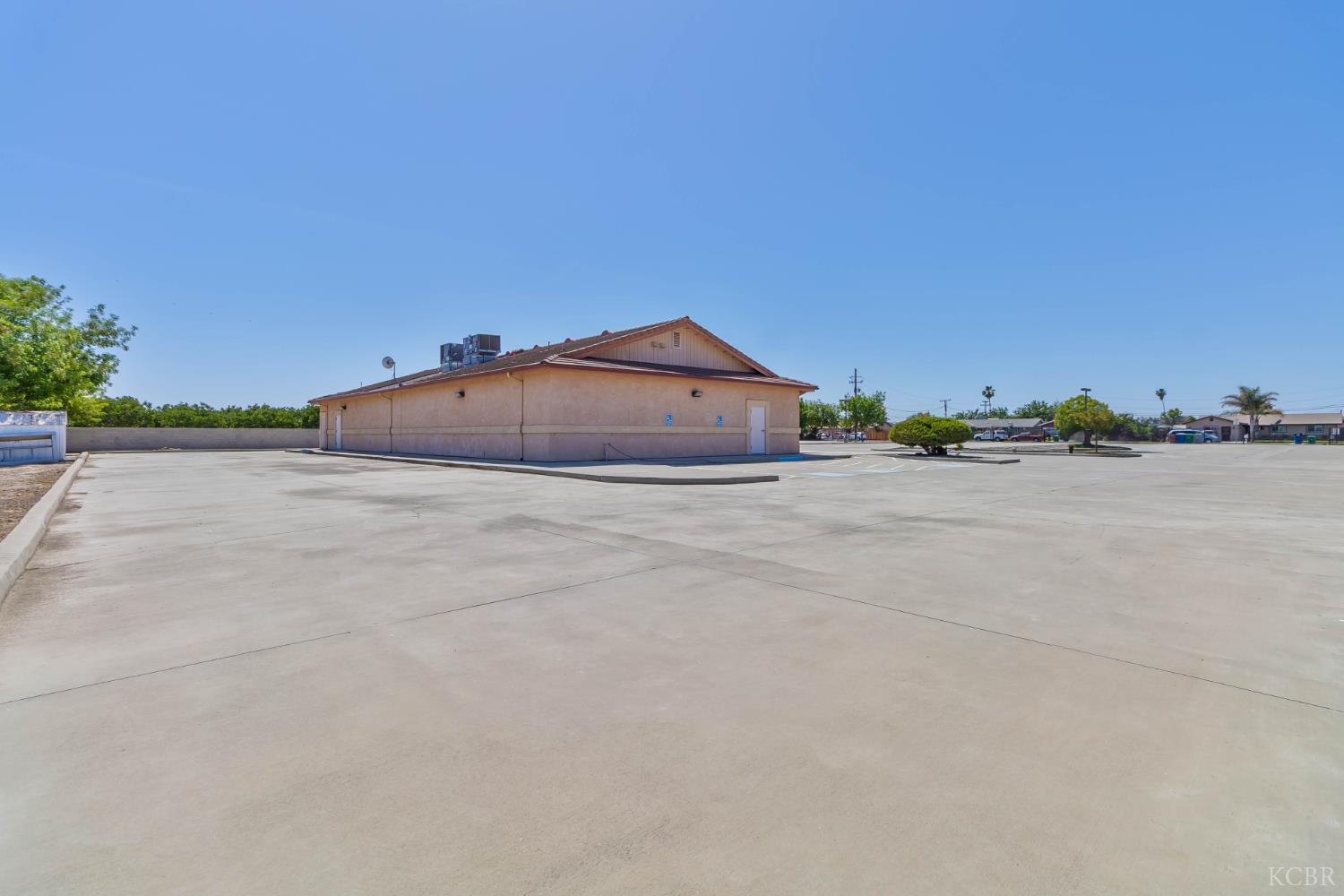 2730 W Kruger Ave, Riverdale, CA 93656