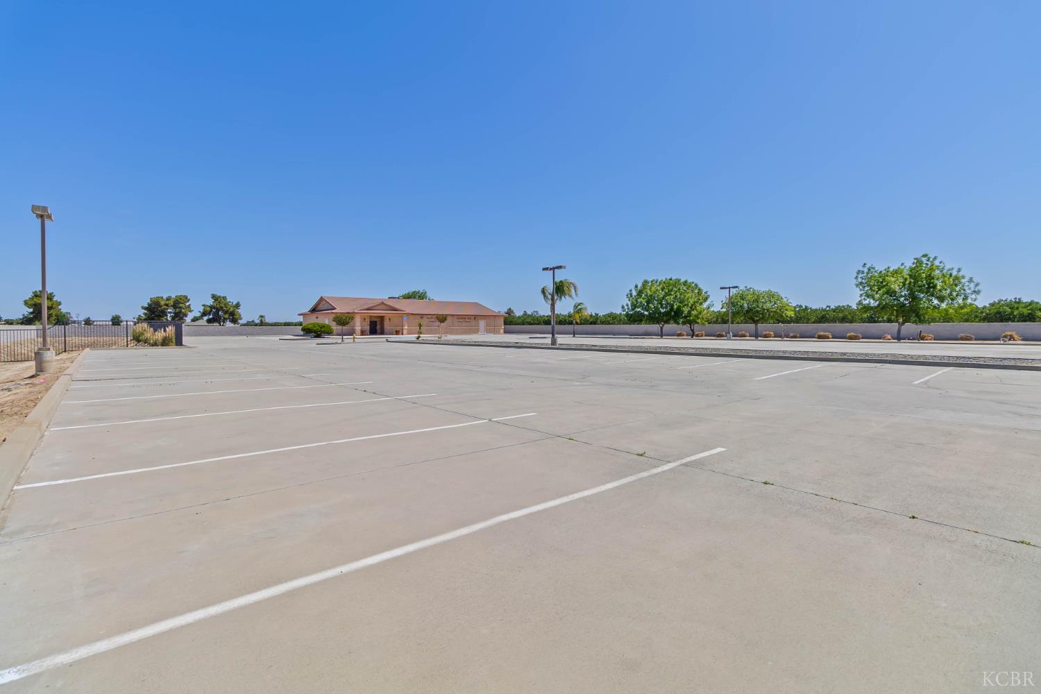 2730 W Kruger Ave, Riverdale, CA 93656