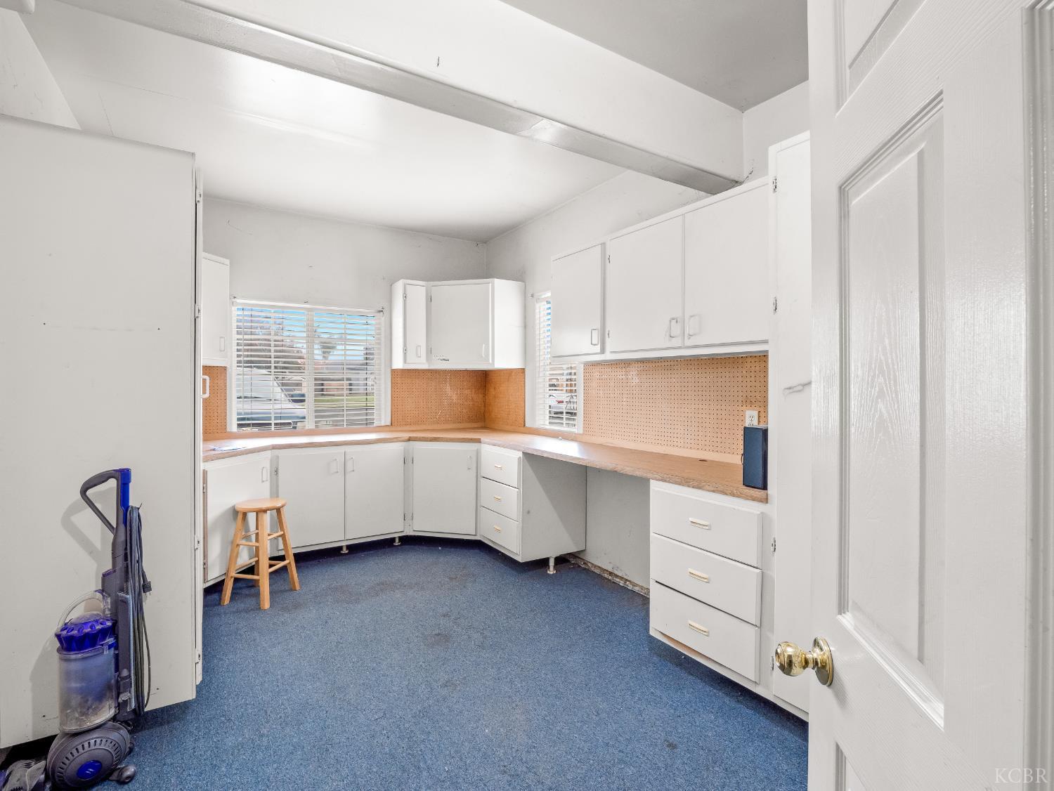 465 Camden Ct, Lemoore, CA 93245