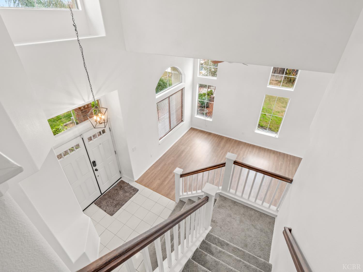 465 Camden Ct, Lemoore, CA 93245