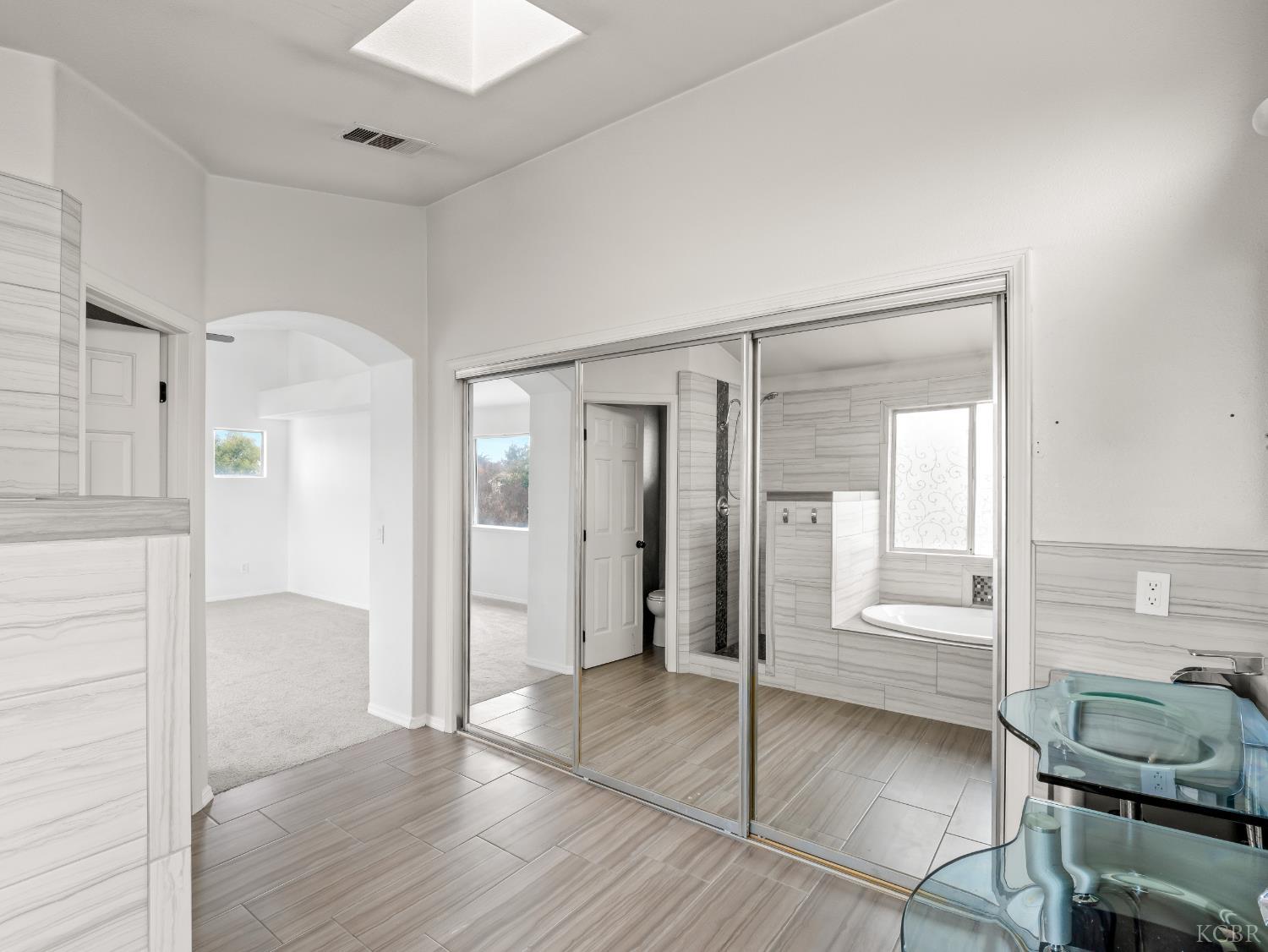 465 Camden Ct, Lemoore, CA 93245