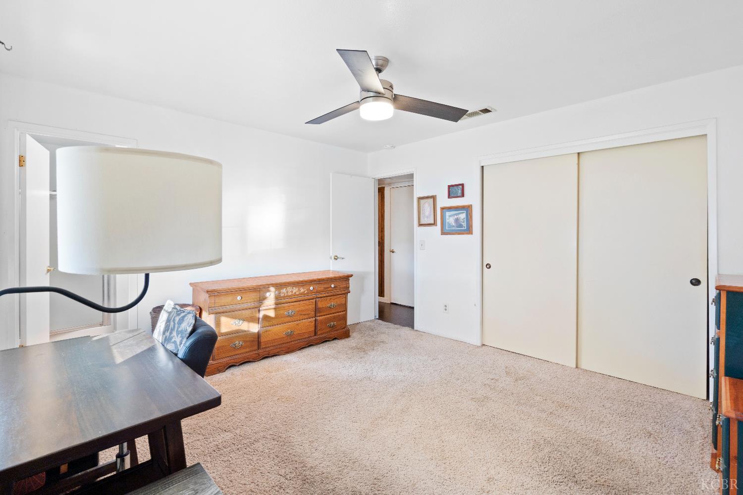 605 Sonoma Ln, Avenal, CA 93204