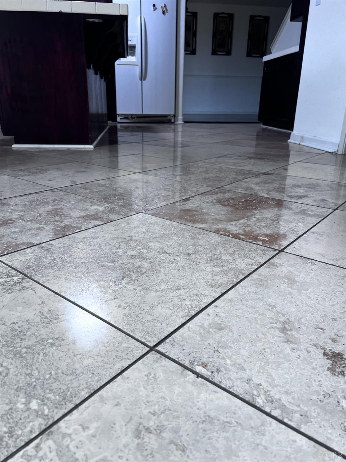 1950 W Rio Hondo Way, Hanford, CA 93230