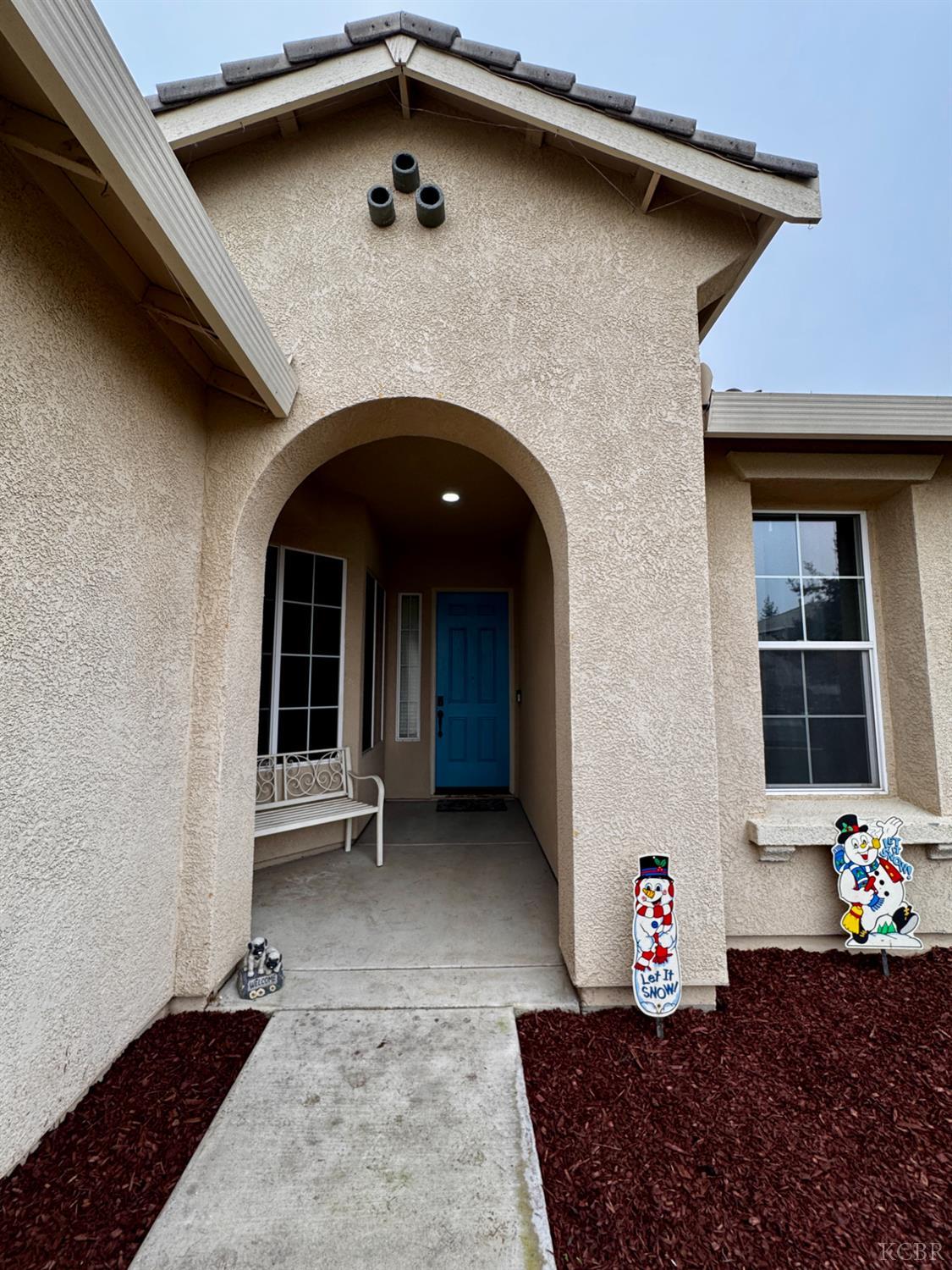 2945 W vine Ave, Visalia, CA 93291