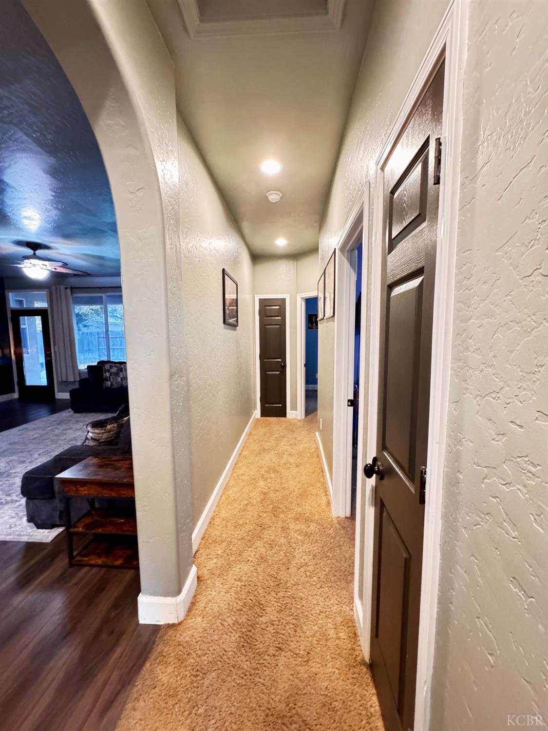 2945 W vine Ave, Visalia, CA 93291