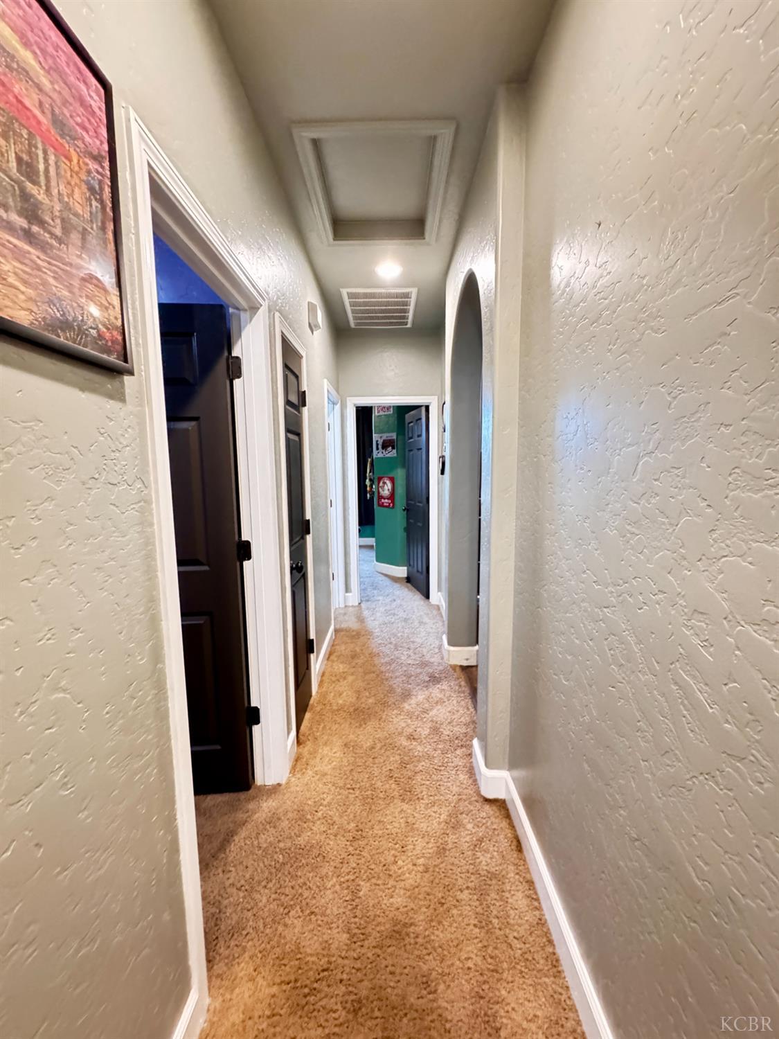 2945 W vine Ave, Visalia, CA 93291