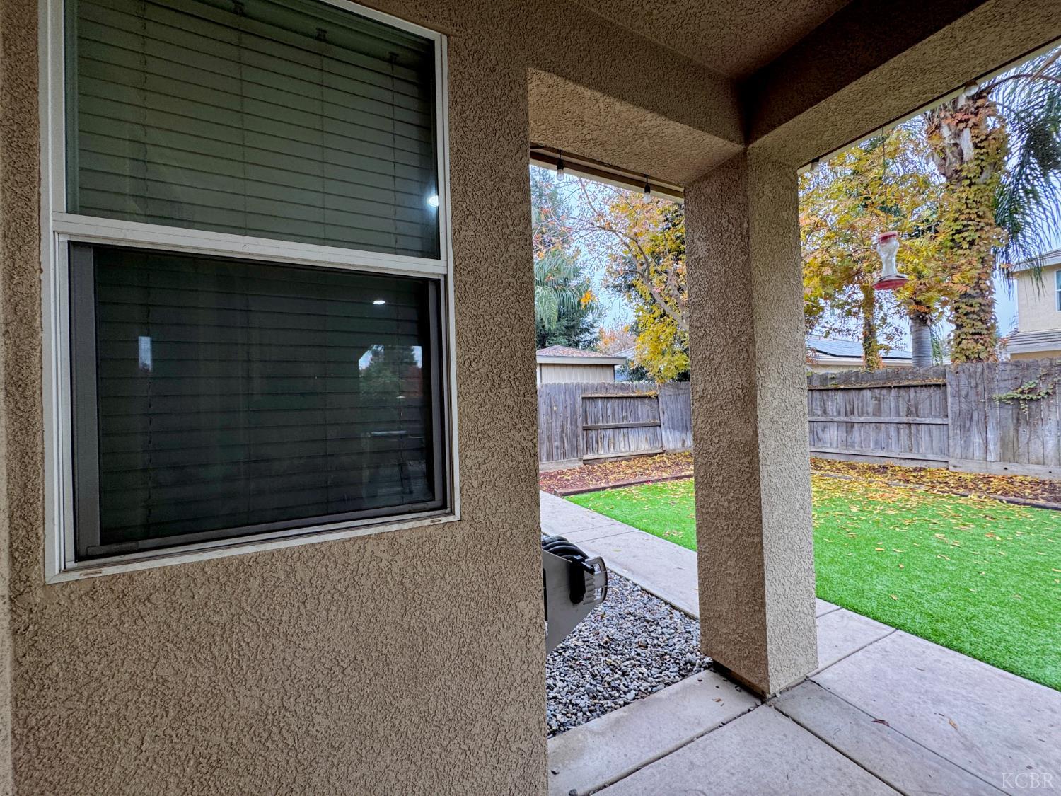 2945 W vine Ave, Visalia, CA 93291