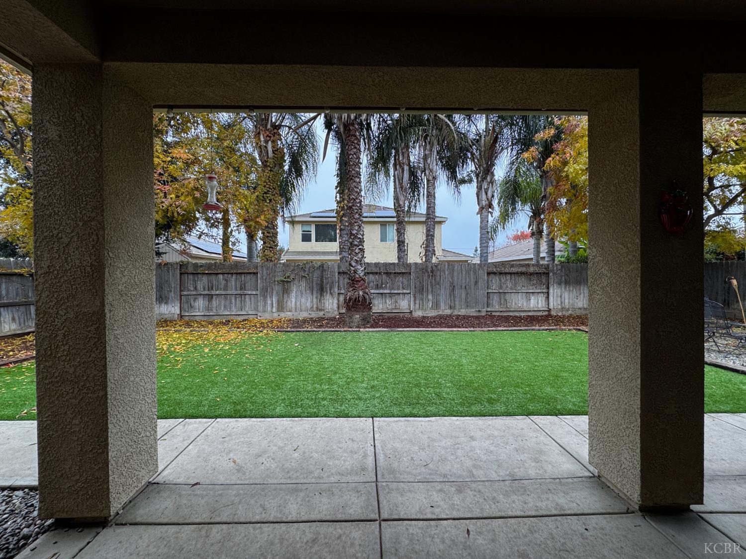 2945 W vine Ave, Visalia, CA 93291