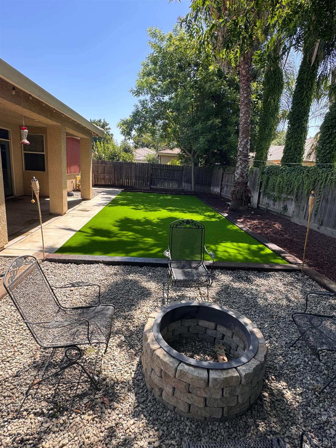 2945 W vine Ave, Visalia, CA 93291