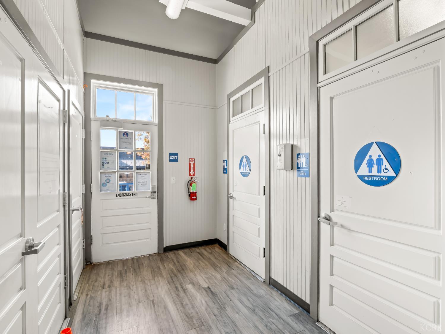 504 W 7th, Hanford, CA 93230