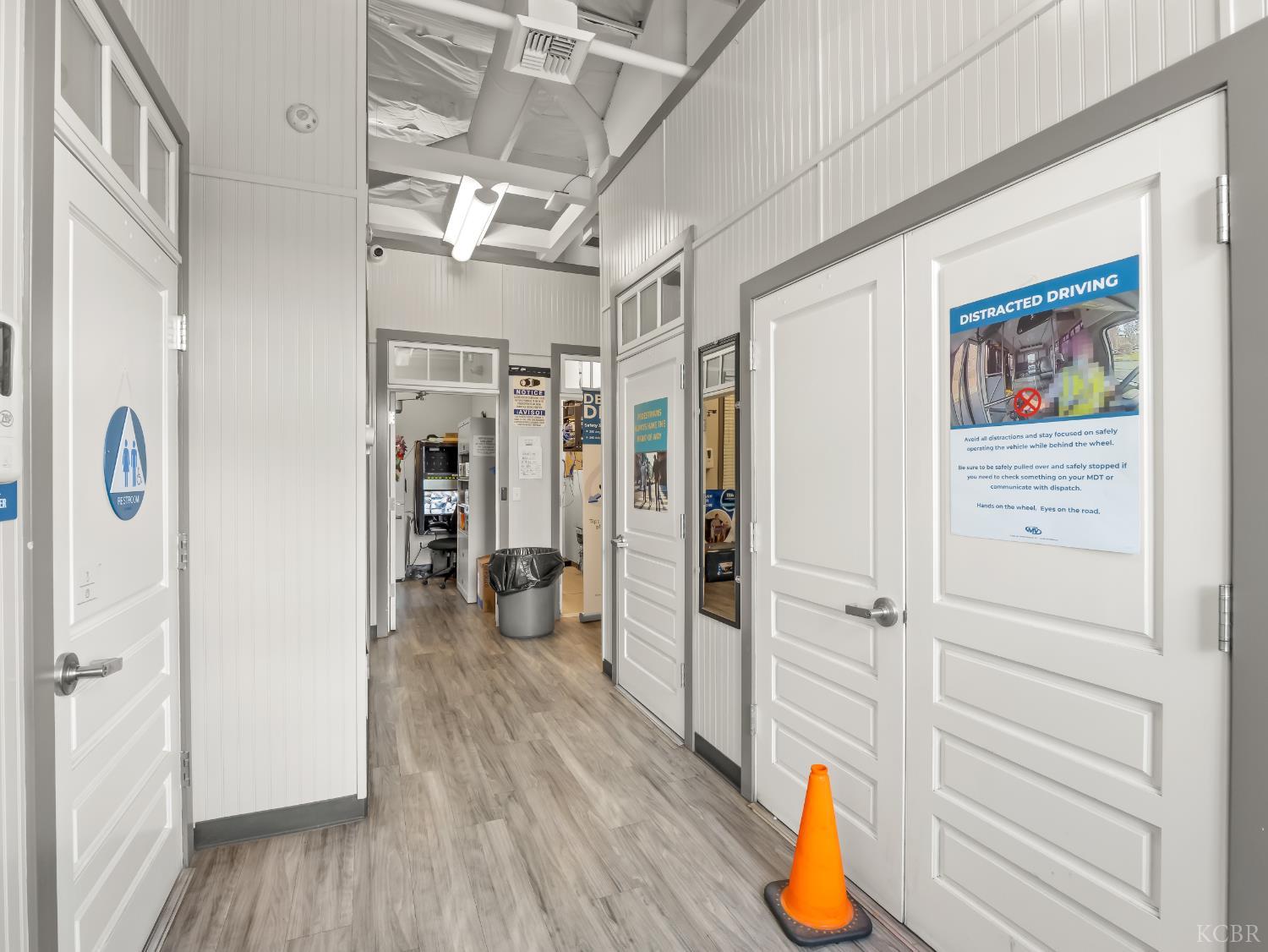 504 W 7th, Hanford, CA 93230