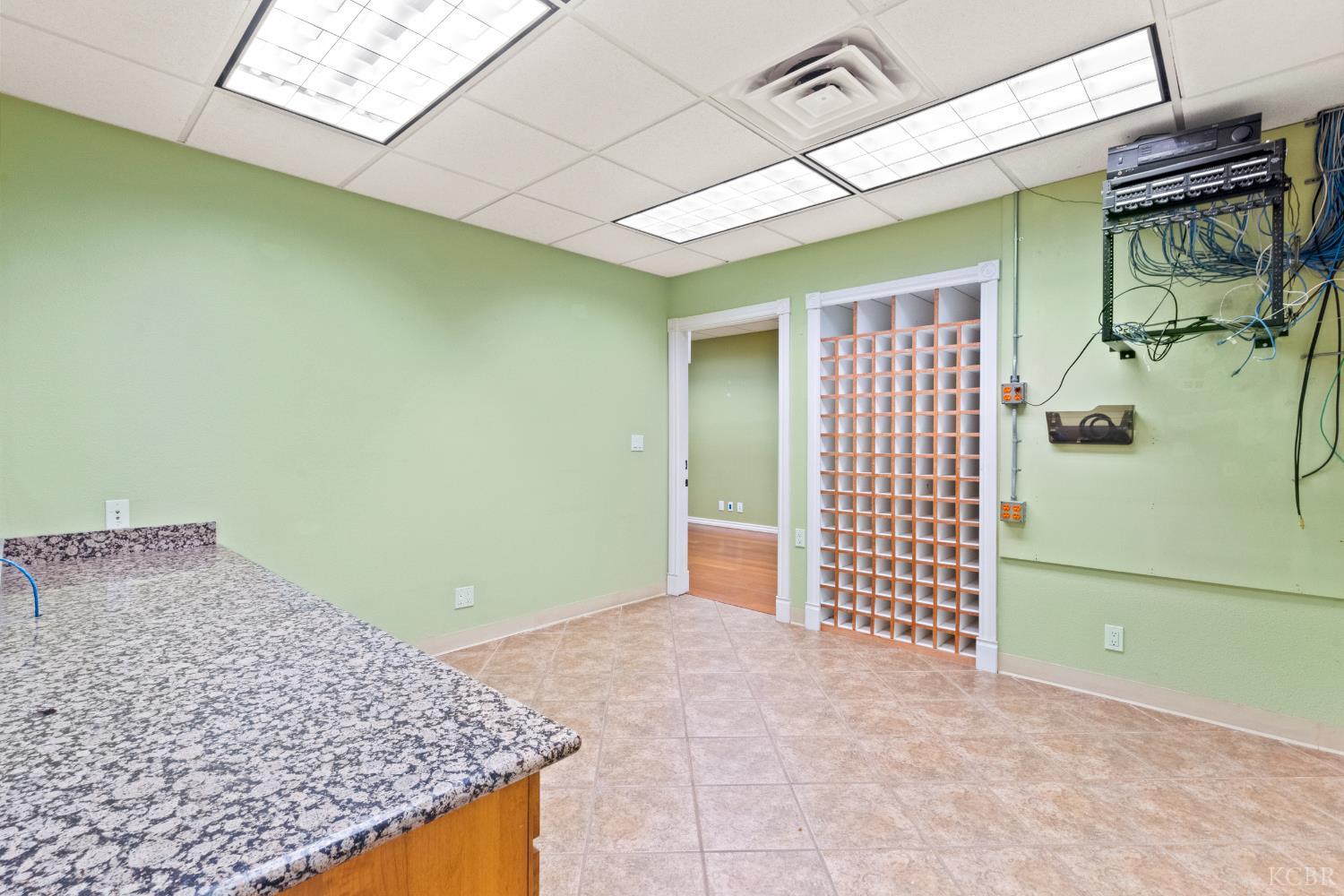 610 W 7th St., Hanford, CA 93230