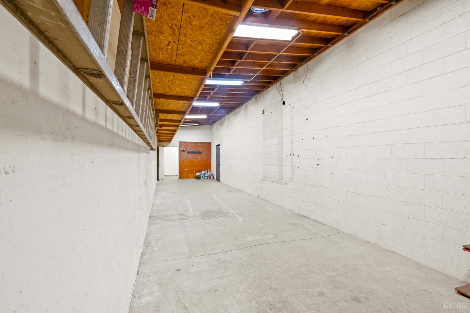 610 W 7th St., Hanford, CA 93230