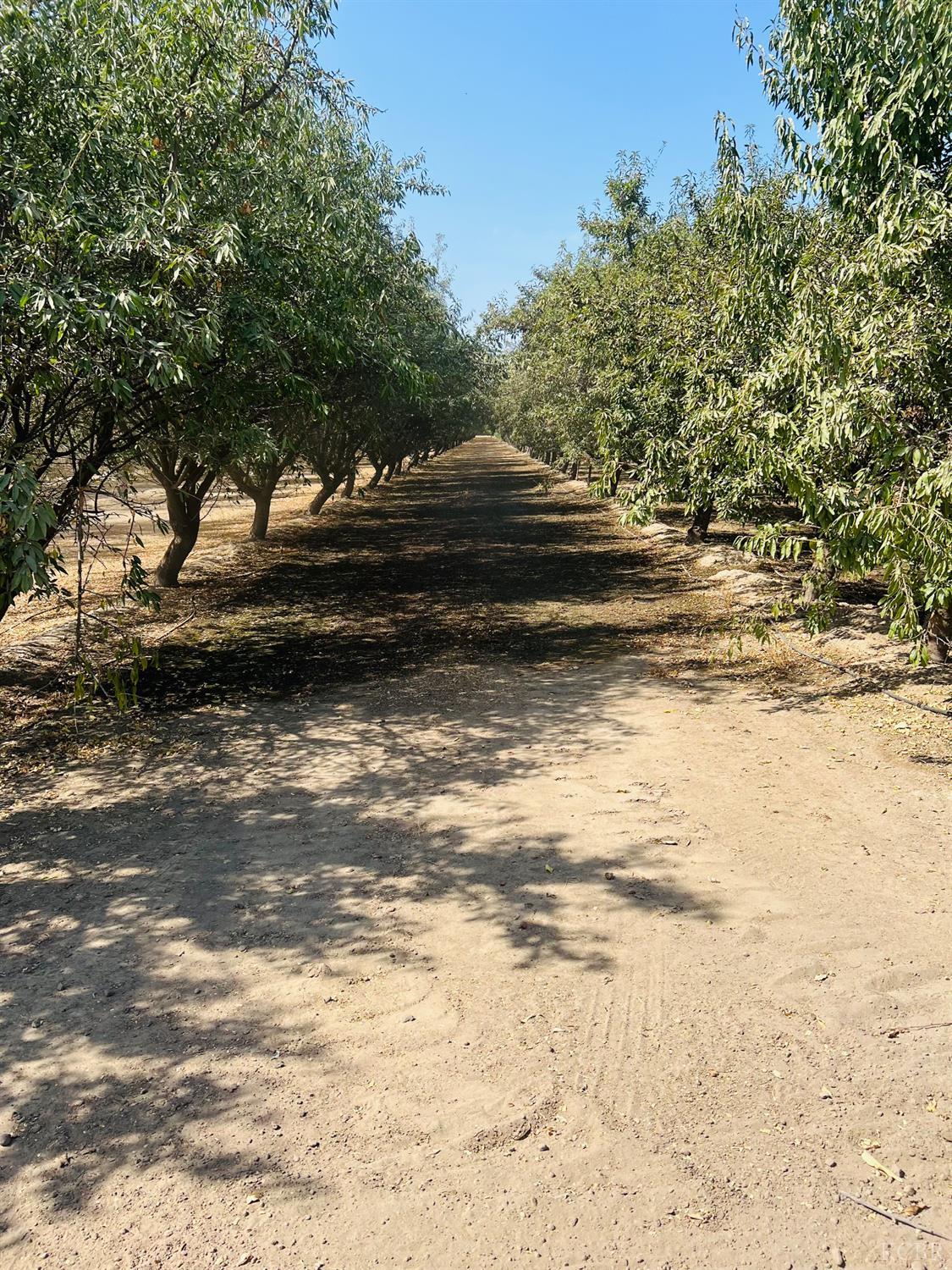 6900 Grangeville Blvd, Hanford, CA 93230