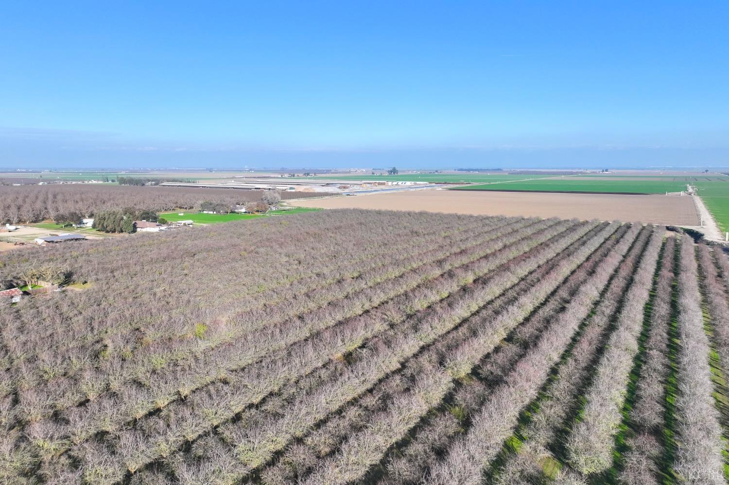 7639 7th Ave, Hanford, CA 93230