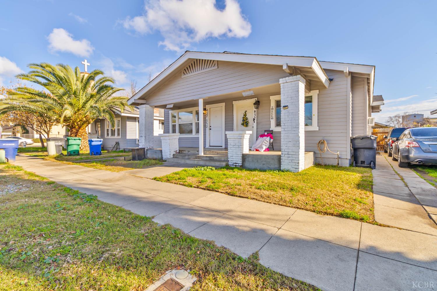 437 N Redington St, Hanford, CA 93230