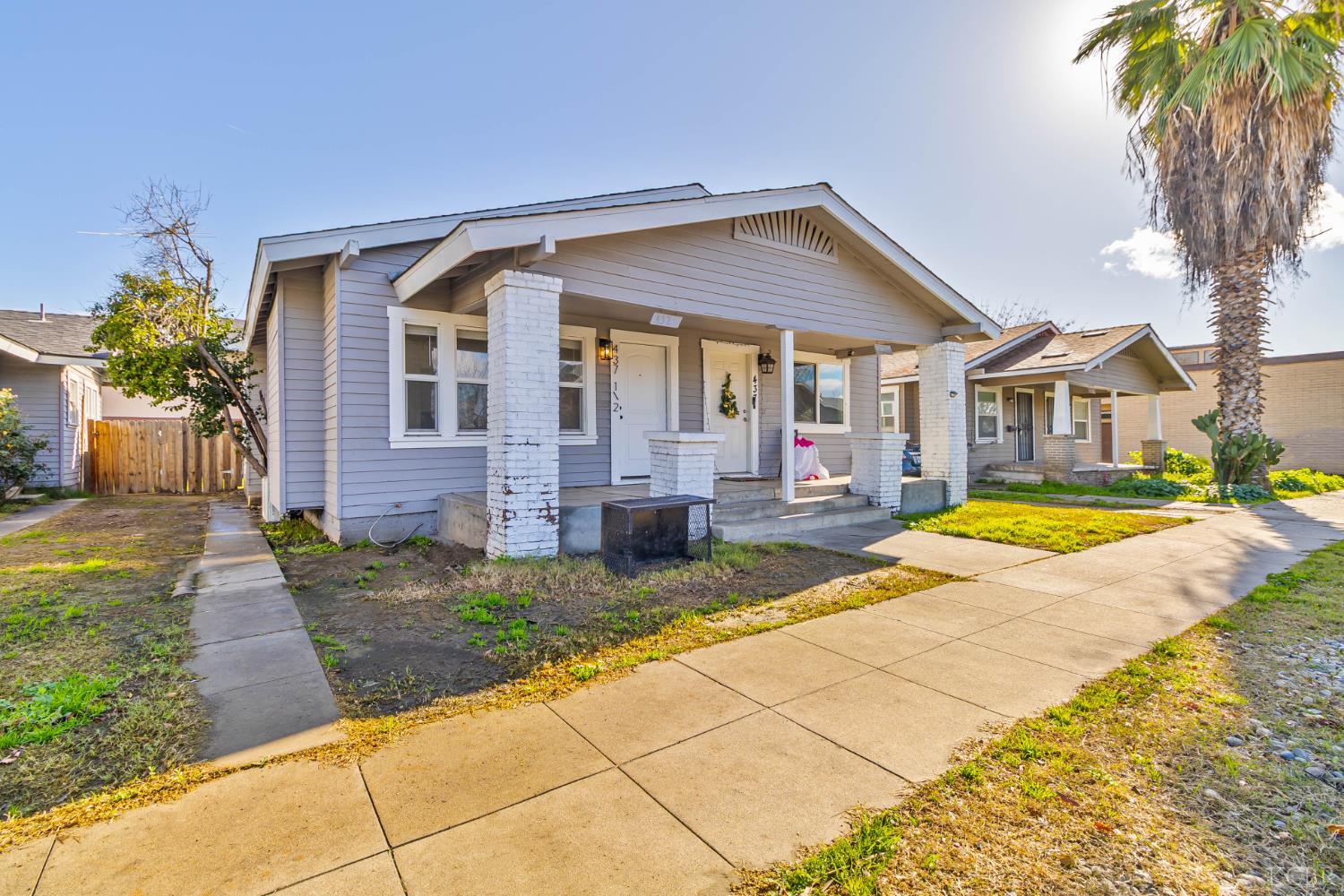 437 N Redington St, Hanford, CA 93230