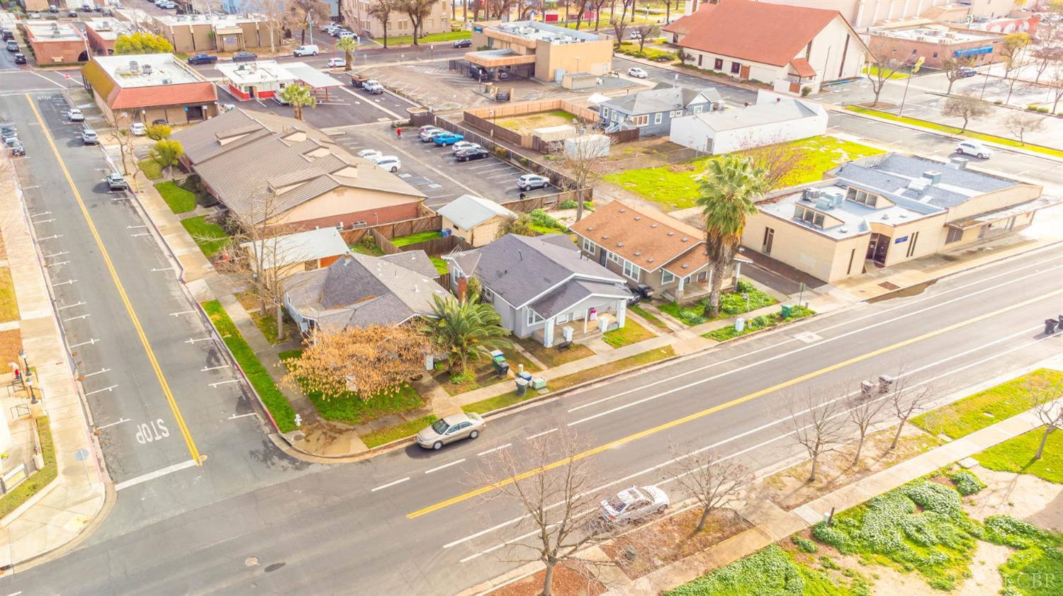 437 N Redington St, Hanford, CA 93230