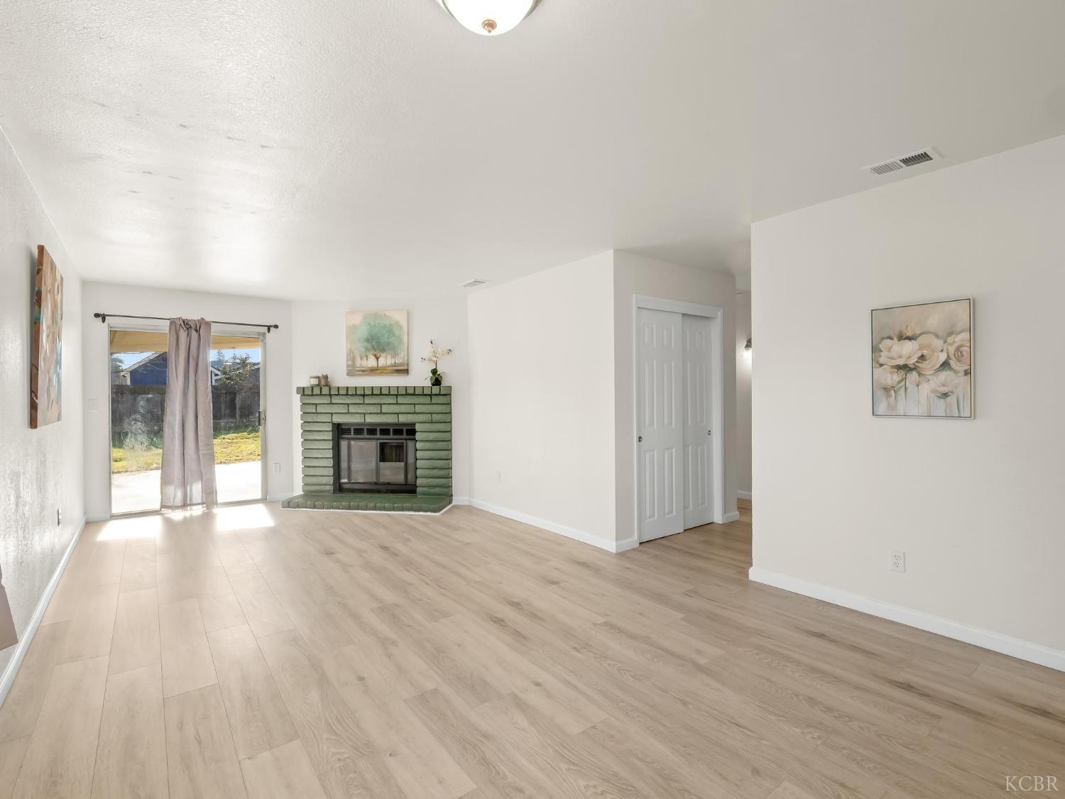 4359 W Cardiff Ave, Fresno, CA 93722