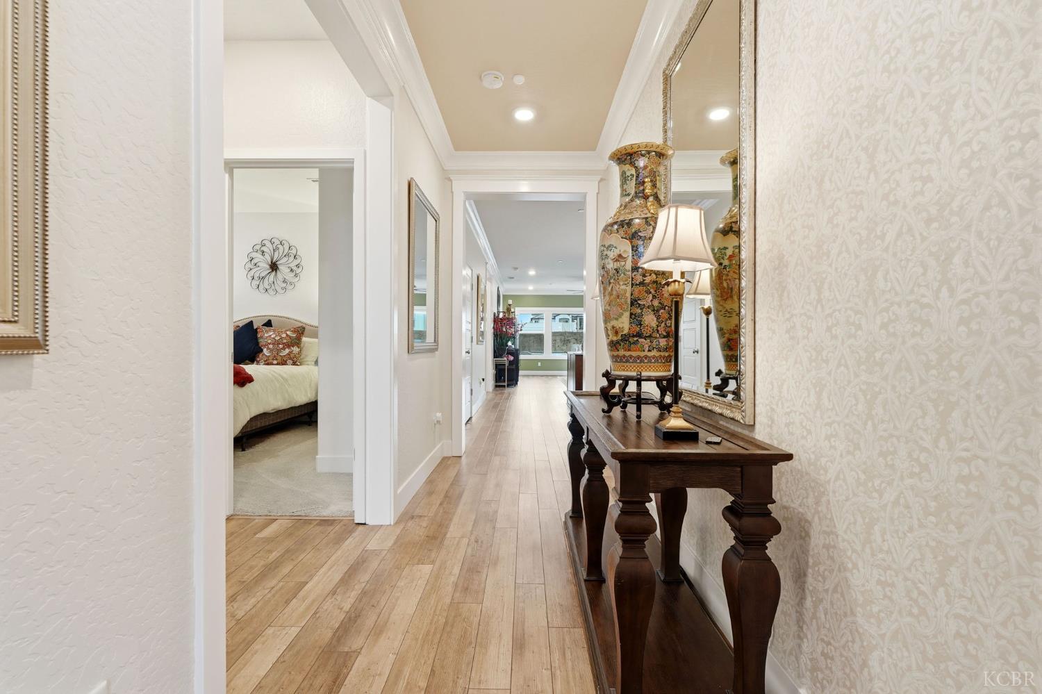 133 E Tyler Ave, Visalia, CA 93291