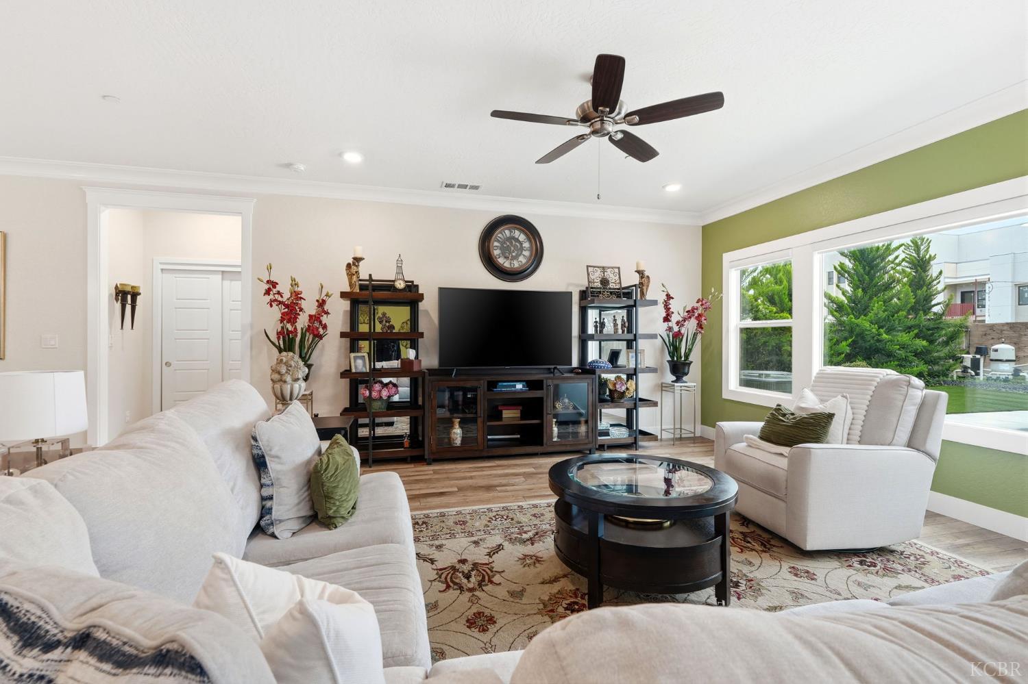 133 E Tyler Ave, Visalia, CA 93291