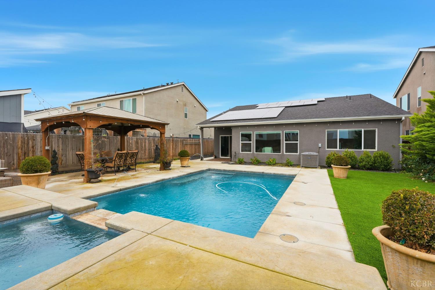 133 E Tyler Ave, Visalia, CA 93291