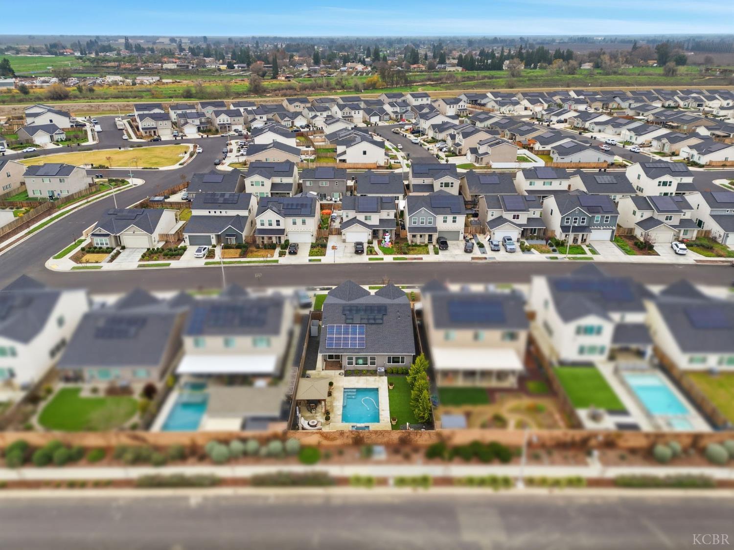 133 E Tyler Ave, Visalia, CA 93291