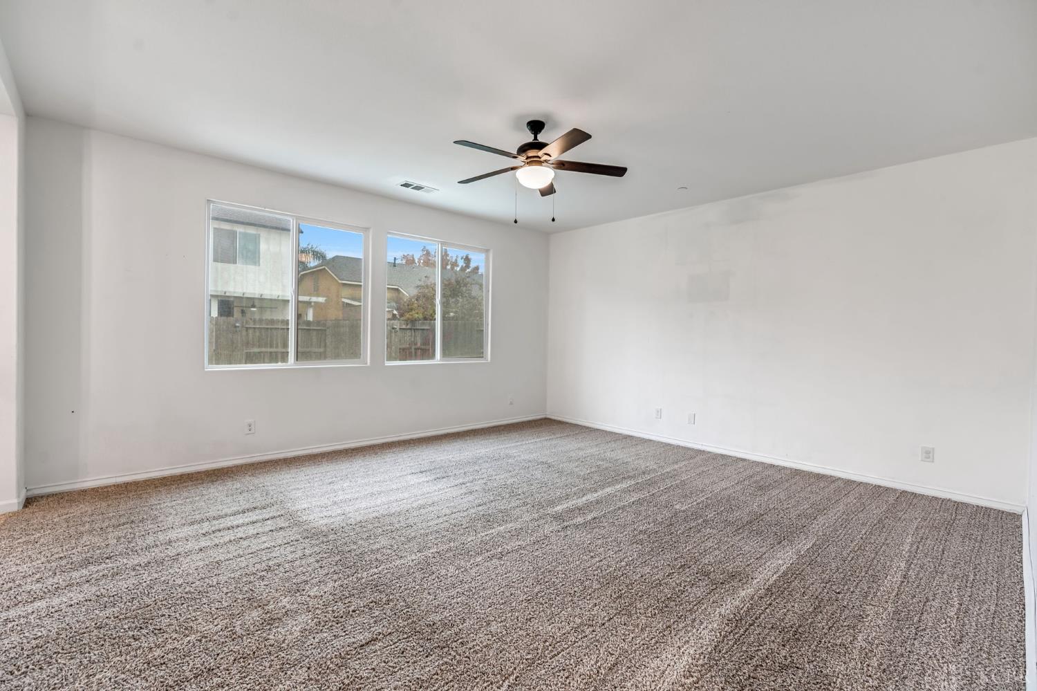 653 Visconti, Lemoore, CA 93245