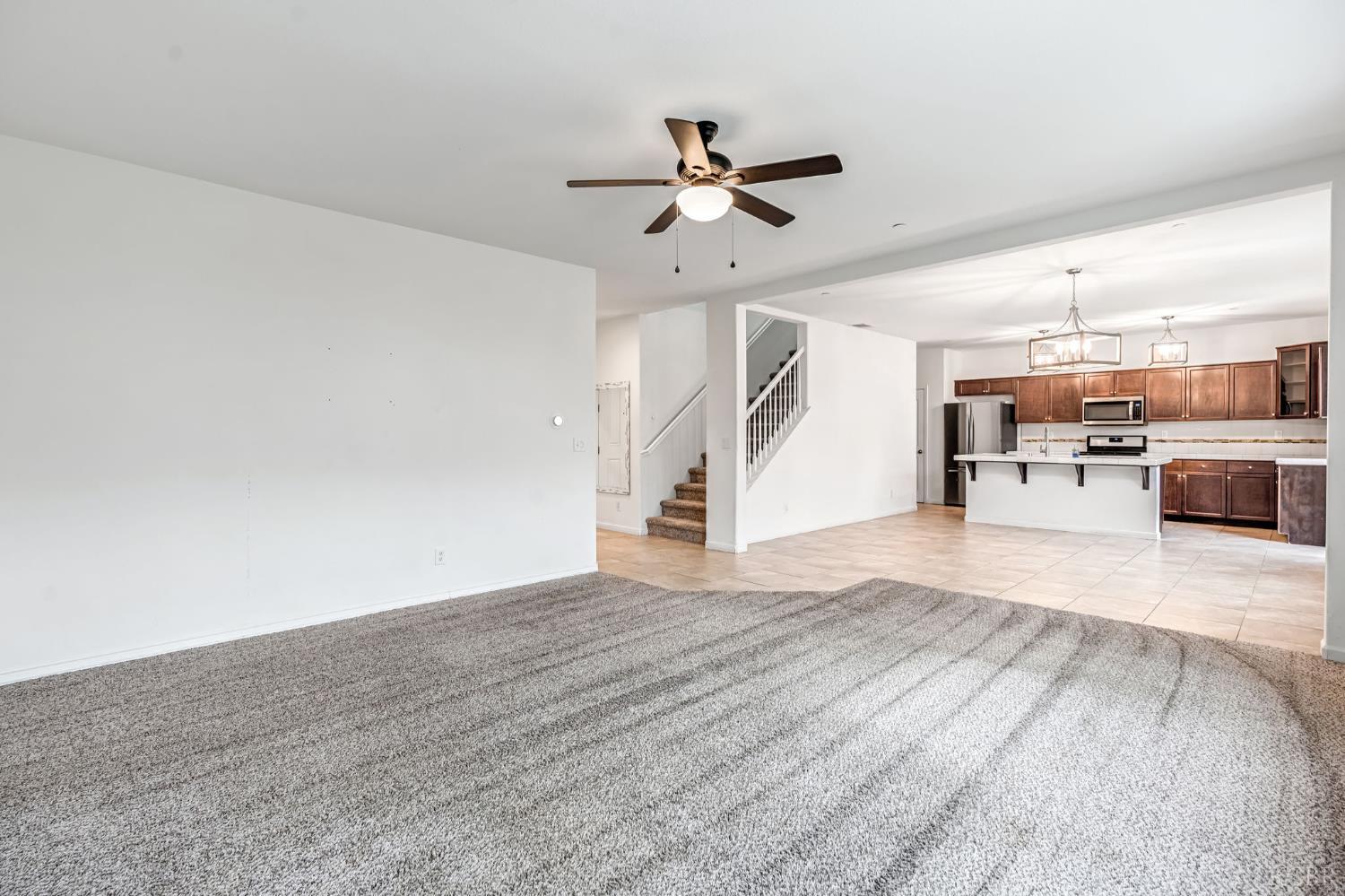 653 Visconti, Lemoore, CA 93245