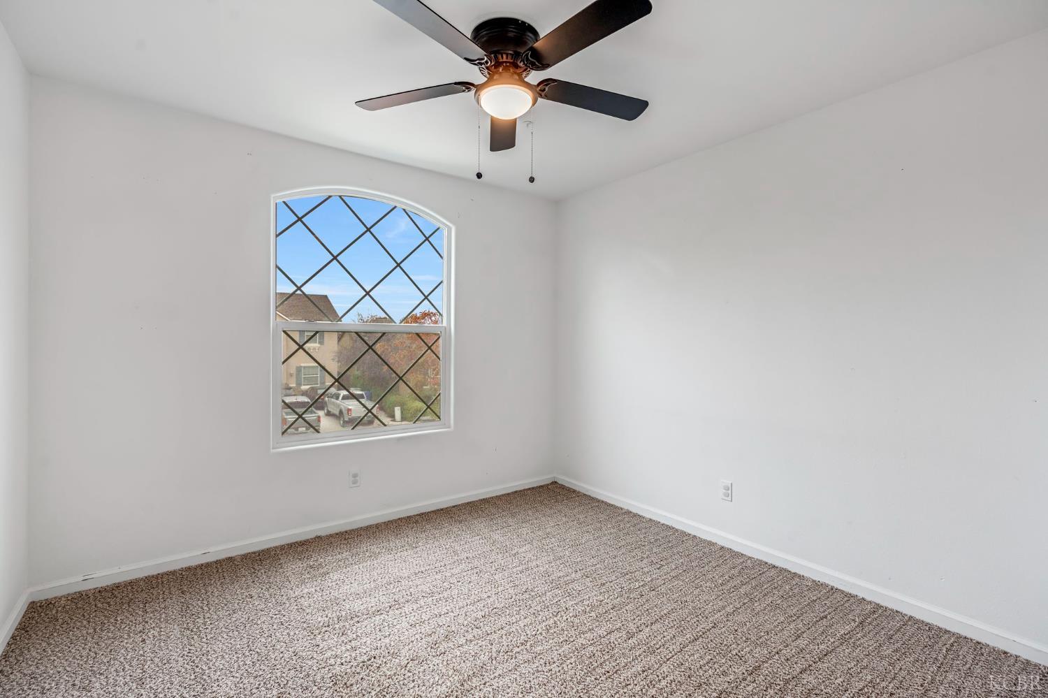 653 Visconti, Lemoore, CA 93245